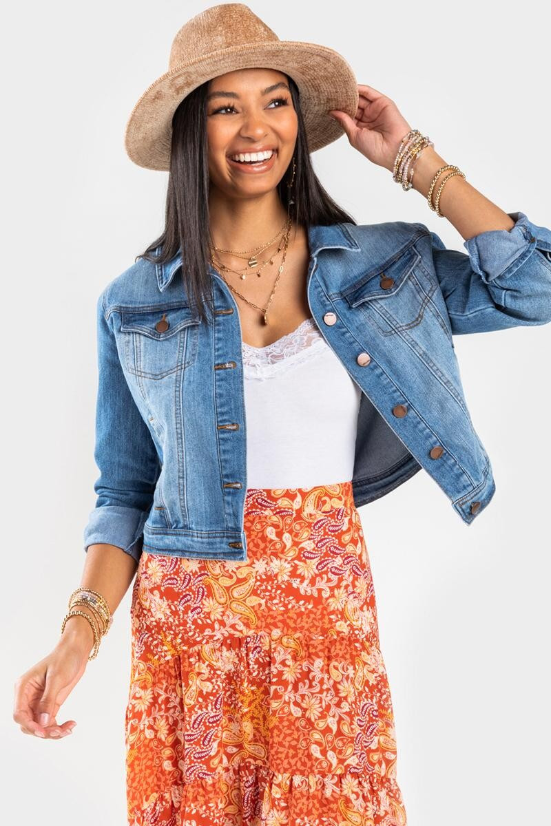 Hartford Clean Denim Jacket | Francesca’s Collections