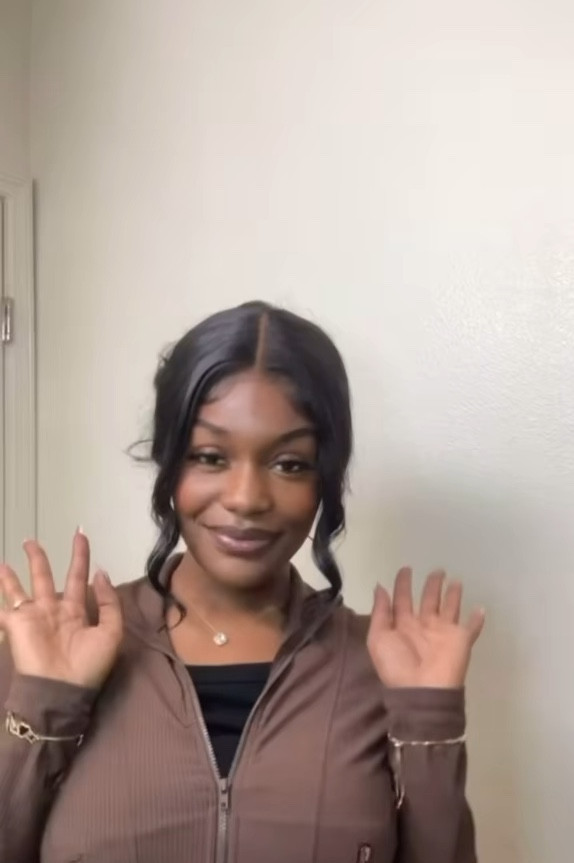 Remedy By Ari Try On
Baby girl Liner 
Pink matter Gloss

#LTKBeauty #LTKFindsUnder50 #LTKFindsUnder100