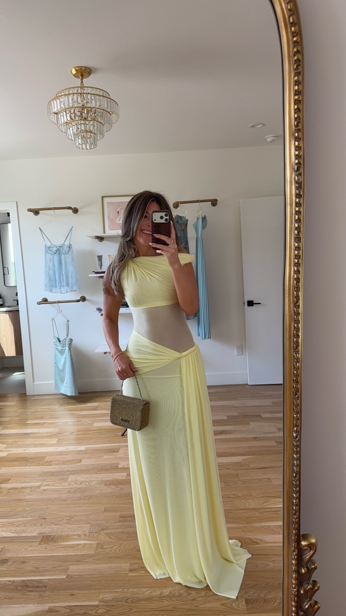 amazon yellow asymmetrical off-the-shoulder wedding guest dress with mesh detailing 💛🌺

sizing:
i’m 5’4” and typically wear a small/2

amazon wedding guest dresses
yellow wedding guest dress
asymmetrical dress
one shoulder dress
off-the-shoulder dress
mesh dress
formal event dress
cocktail dress
special occasion dress
summer wedding guest dress

#LTKootd #LTKSeasonal #LTKWedding