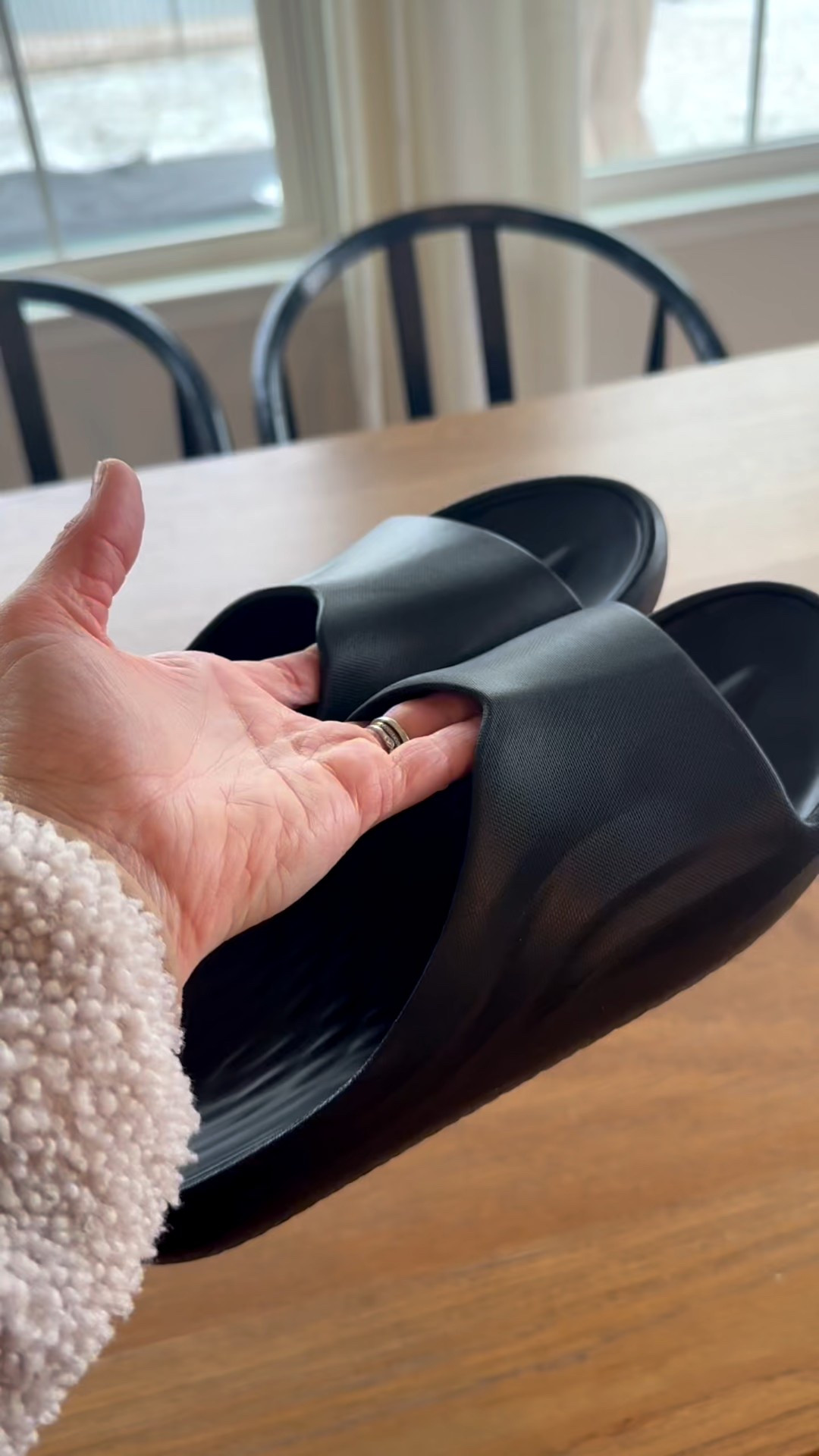 Stand+ shoes and I’m officially convinced 👟🙌

I grabbed these for my husband and they’ve been such a solid find — especially if you deal with joint or back pain. The support and cushioning make a big difference, but they still look like a normal, everyday sneaker (which he appreciates 😅).

They also have so many styles and color options, so it’s easy to find something that fits your look without sacrificing comfort.

Linking this pair 

#LTKFinds #MensFashion #ComfortStyle #SupportiveShoes #EverydayEssentials

#LTKMens #LTKWorkwear #LTKmomlife