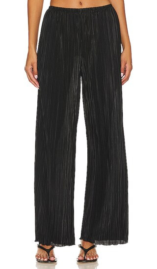 Plisse Wide Leg Pants in Black | Revolve Clothing (Global)