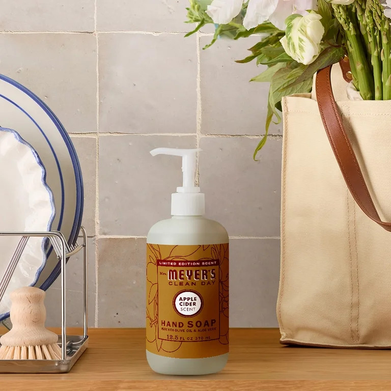 Mrs. Meyer\u2019s Clean Day Hand Soap, Apple Cider Scent, 12.5 Fl Oz | Walmart (US)