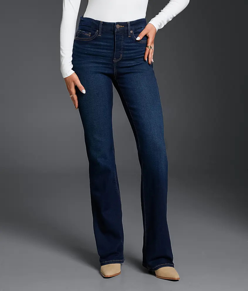 Fit No. 75 Boot Stretch Jean | Buckle