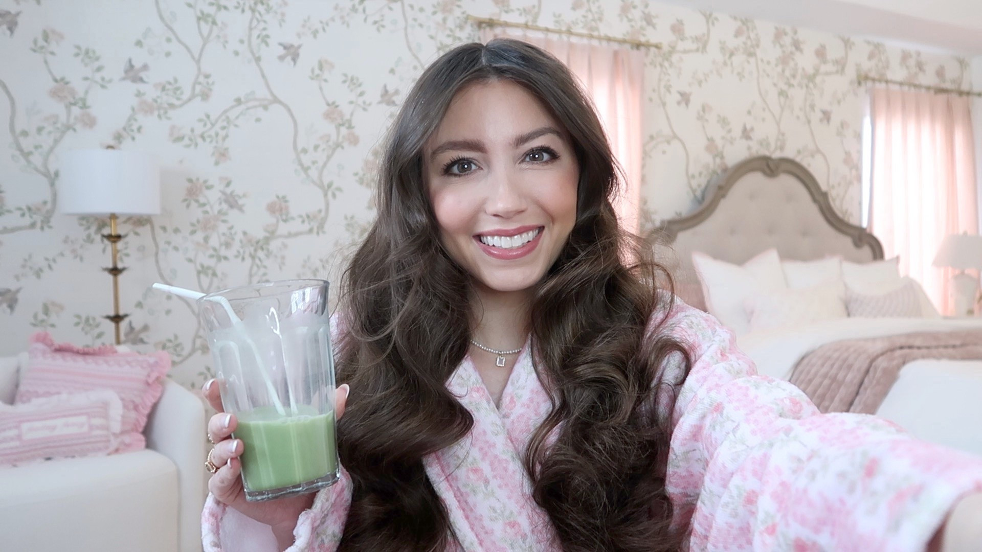 Beauty routine faves!
Refy primer (so hydrating!!)
Tower 28 blush in Sawtelle Slushie
Westman Atelier Highlight in ‘Lit’
DIBS eyeshadow in Coffee in Hand
Tarte Lip Shine in Shimmering Rose
Dibs lip liner in XOXO


#LTKdayinmylife #LTKBeauty #LTKSeasonal