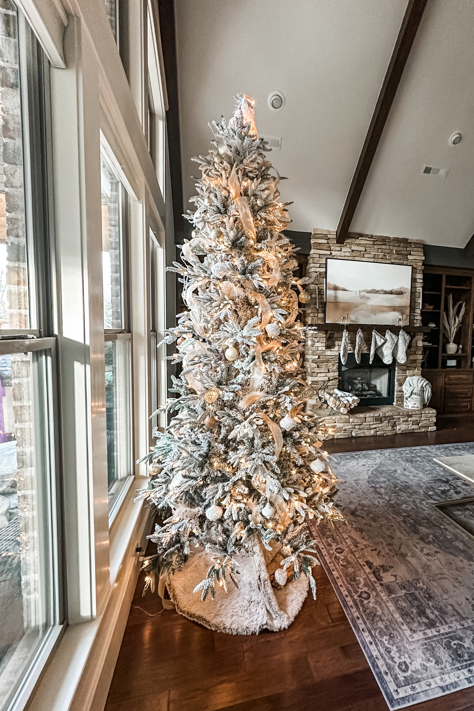 Merry Christmas to you and your family ❤️🎄

#LTKHoliday #LTKhome #LTKSeasonal