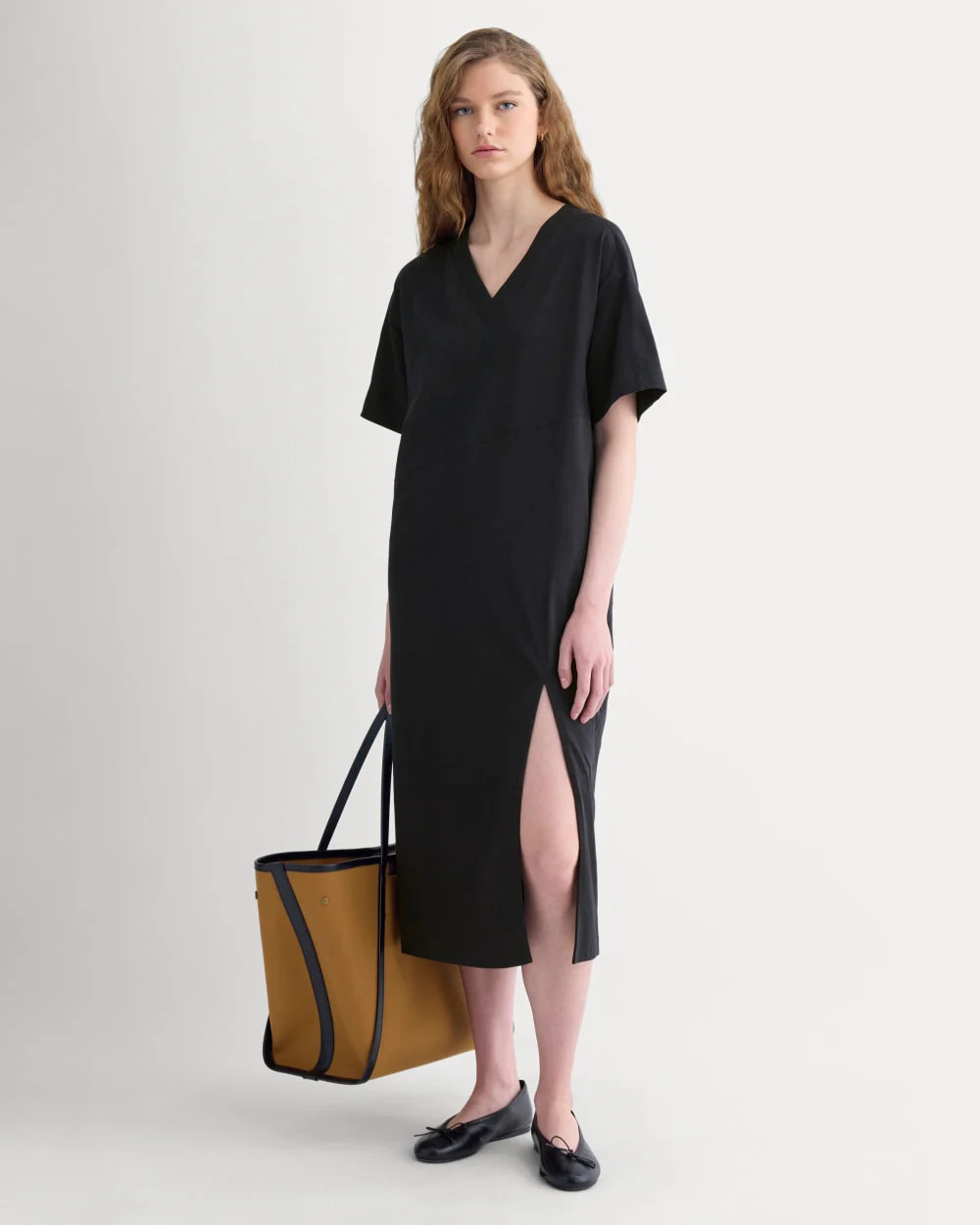 Weekend Tee Midi Dress | Black | Everlane