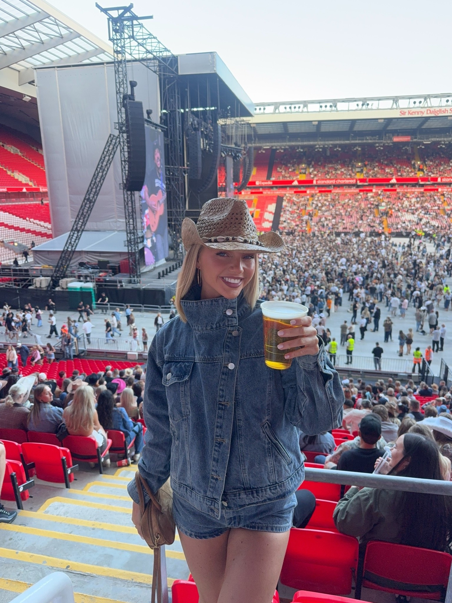 Zach Bryan outfit 🤠