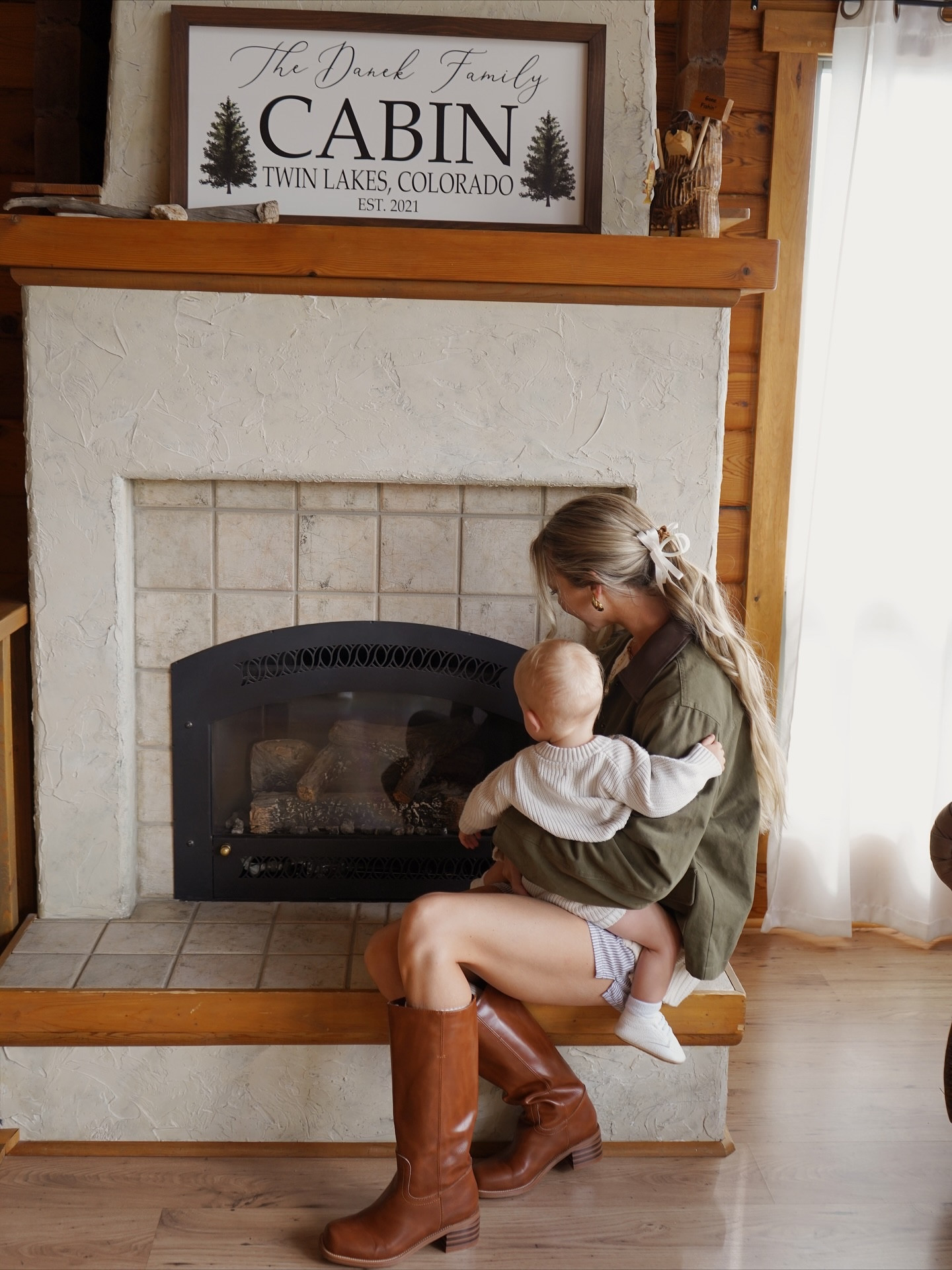 Cabin fall mornings with the most insane views 🤎
@blackbearlodgecolorado