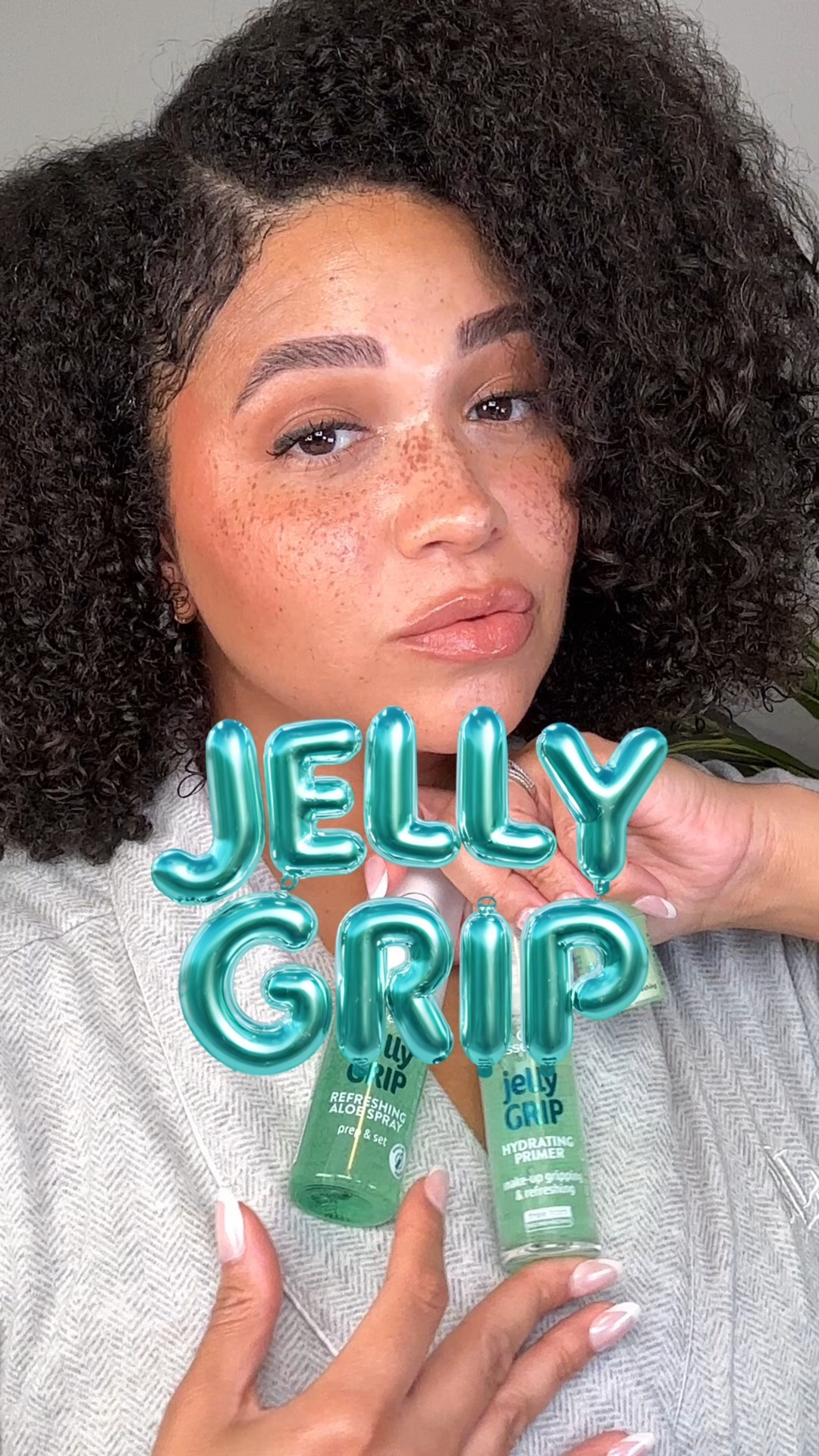 The perfect hydrating gripping jelly makeup primer 🩵💚 

Jelly Grip Hydrating Primer by Essence Cosmetics. Find them at Ulta ✨

#LTKGiftGuide #LTKgrwm #LTKBeauty
