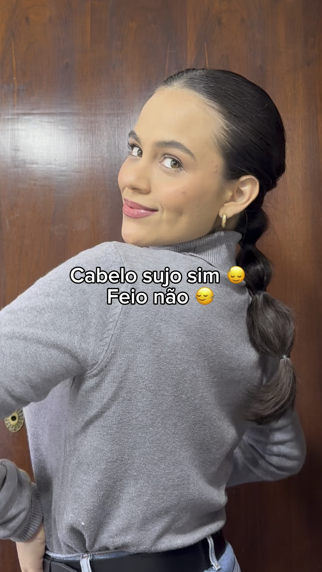 Eu dormi com o tratamento noturno da hidratei, e como não consegui tirar logo cedo fiz esse penteado 🤪 para ajudar no frizz só passei um pouco da proteína capilar da hidratei tbm para finalizar ✨🤍

#LTKbeauty #LTKbrasil #LTKsale