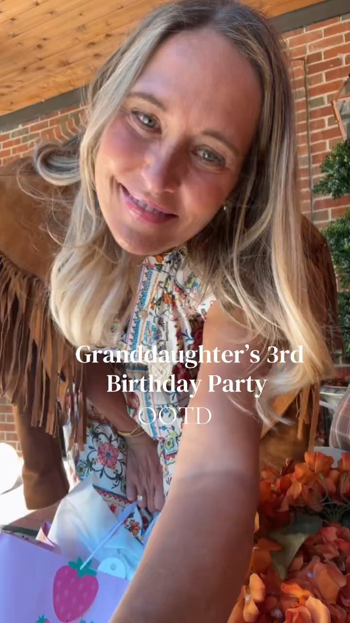 Celebrating Big G’s birthday in style! Sending the sweetest birthday wishes to make the day extra special. Hope it’s filled with lots of love, laughter, and fun!