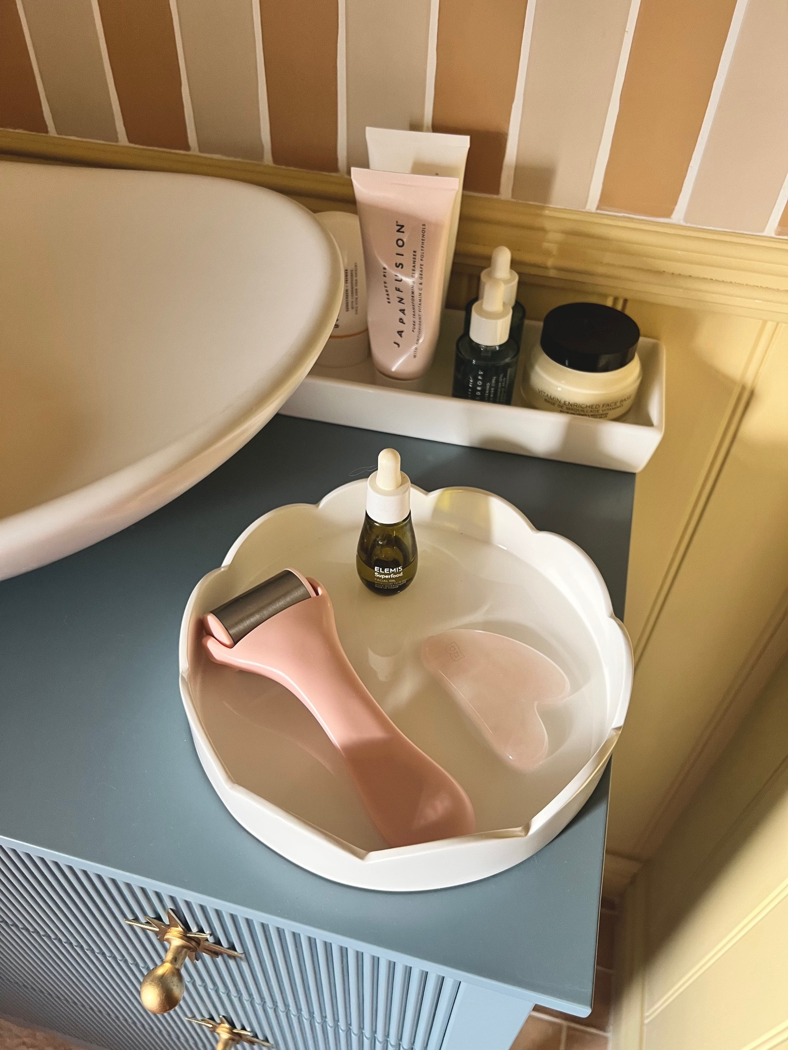 Bathroom skincare details 

#LTKbeauty #LTKeurope #LTKuk