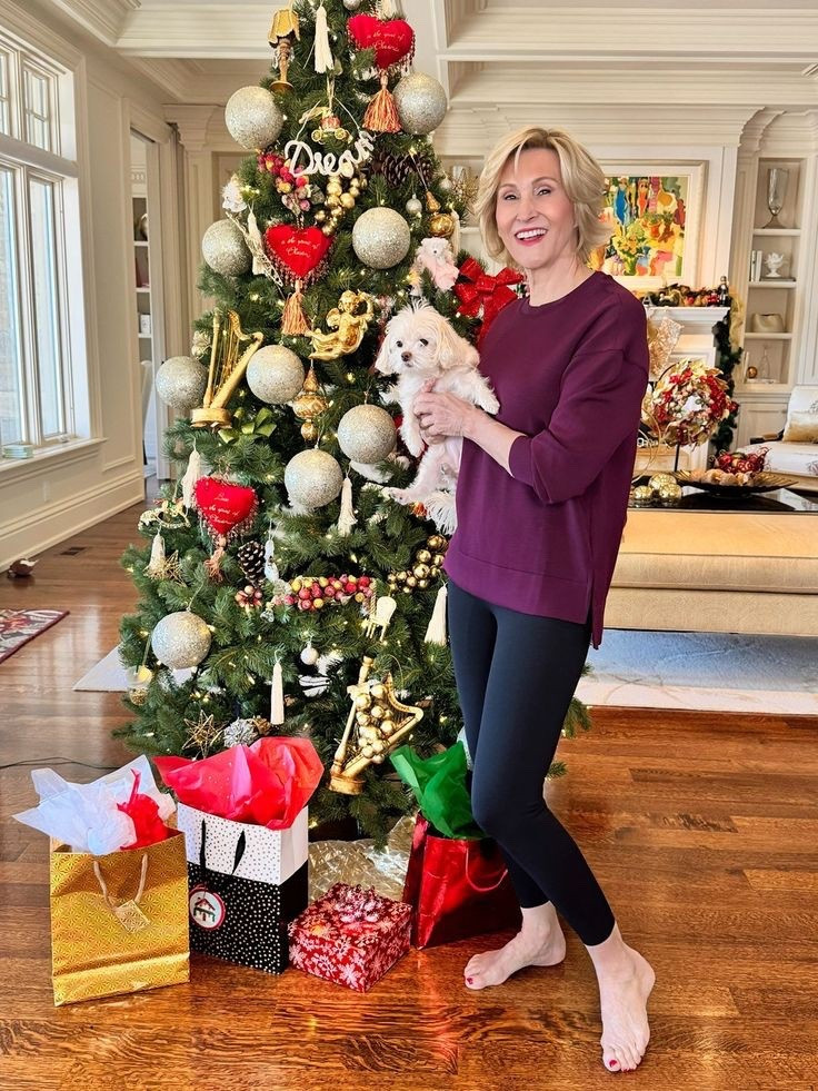 ✨ Effortless, comfy, and pulled together ✨
This burgundy tunic from Spanx paired with their leggings is giving all the cozy-chic vibes. Soft, flattering, and so easy to wear, it’s my go-to for running errands, coffee dates, or just feeling put-together without overthinking it.

Rich tones, comfy layers, and a little pop of color — definitely staying on repeat this season. ❤️✨

#LTKOver40 #LTKSeasonal #LTKootd