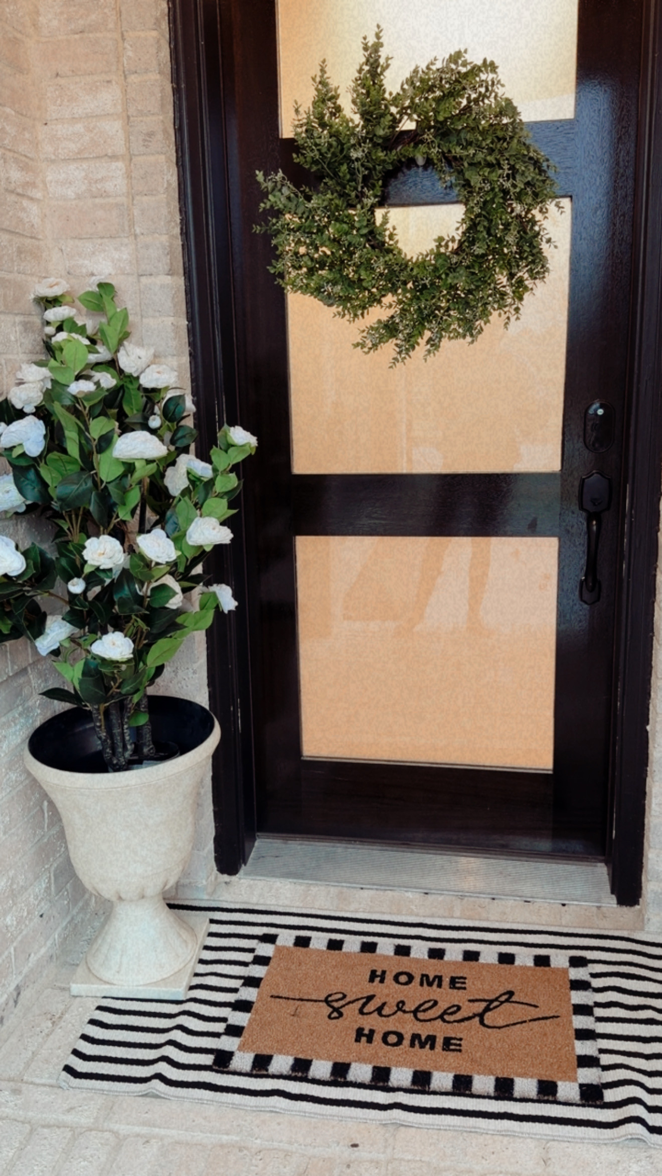 Turning my space into a home, one decor piece at a time. Simple essentials, soft details, and cozy corners I love. 

#HomeEssentials #HomeDecorFinds #HomeInspo #InteriorDetails 

 #LTKdayinmylife #LTKHome