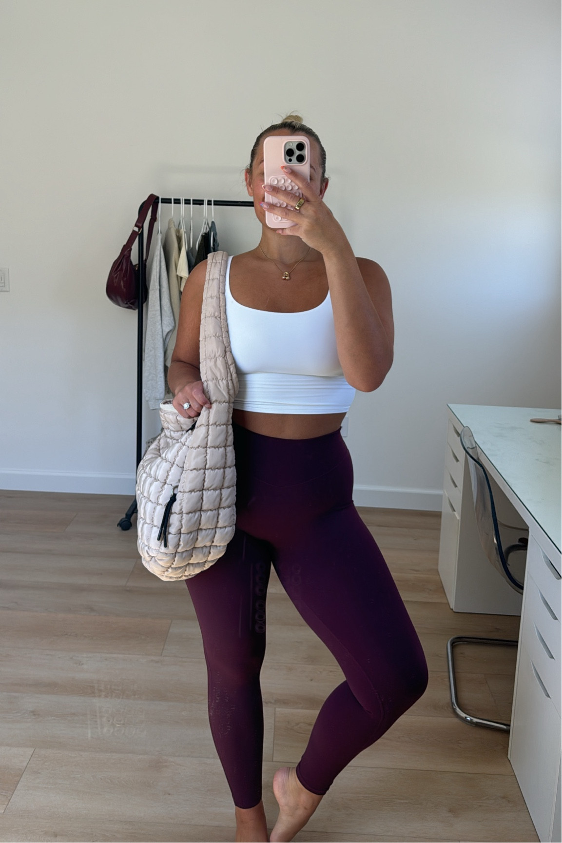 workout class ootd 🤍
wearing a large on top and bottom!



#LTKActive #LTKMidsize #LTKFitness