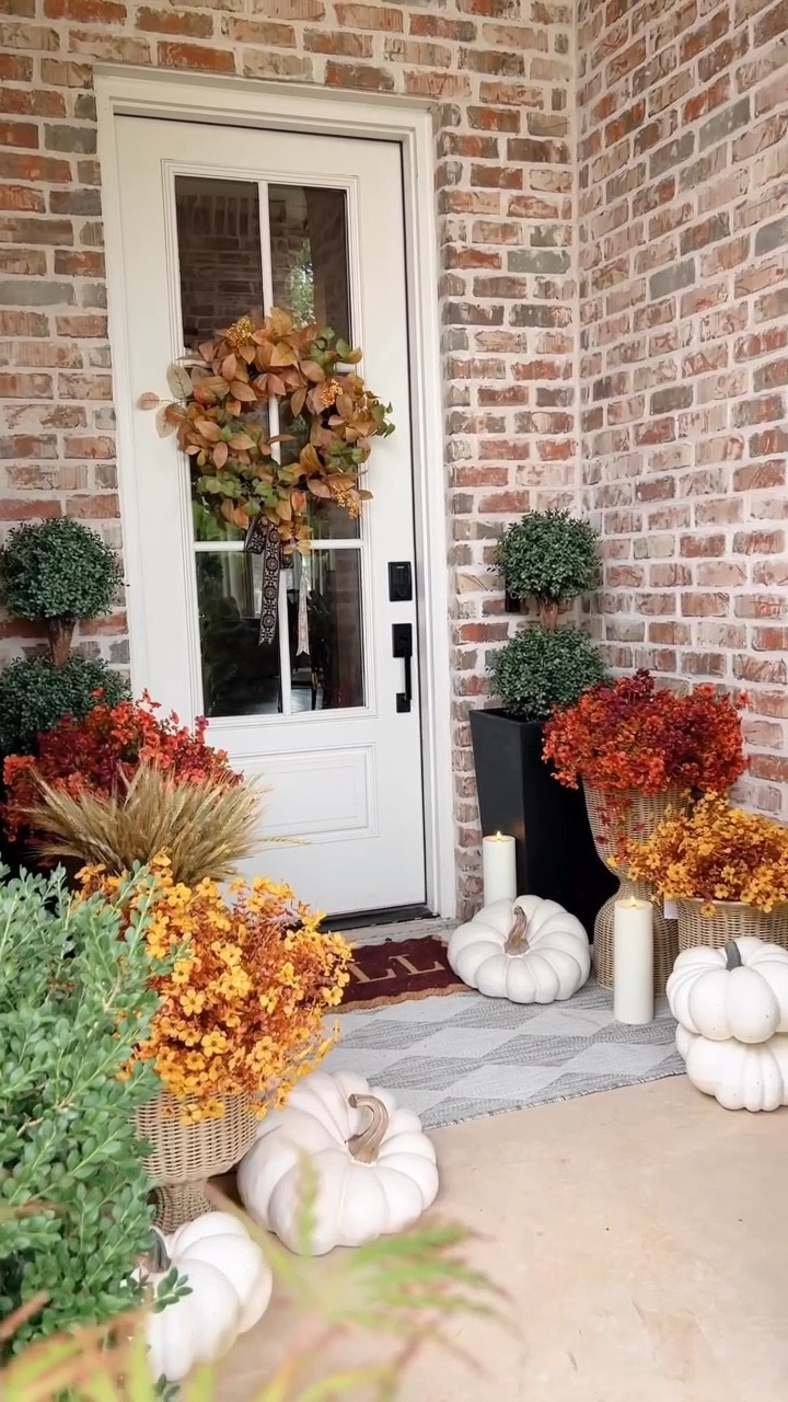Obsessed with how cozy our porch feels now 🍁🕯️ Every time I walk in, it’s a little moment of calm. #NeutralHome #CozyGlowUp

#LTKSeasonal #LTKHome