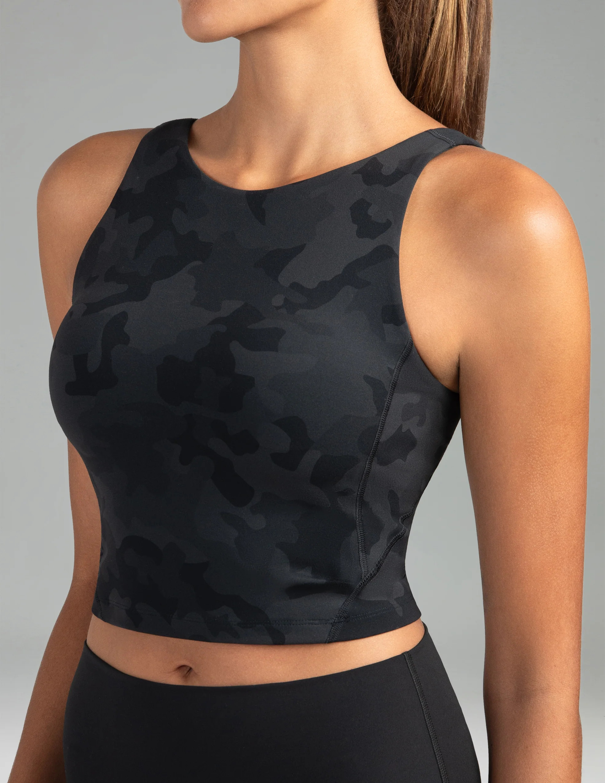 Dreamlux High Neck U-Back Workout Tank Top w/ Removable Padded Cups | Colorfulkoala