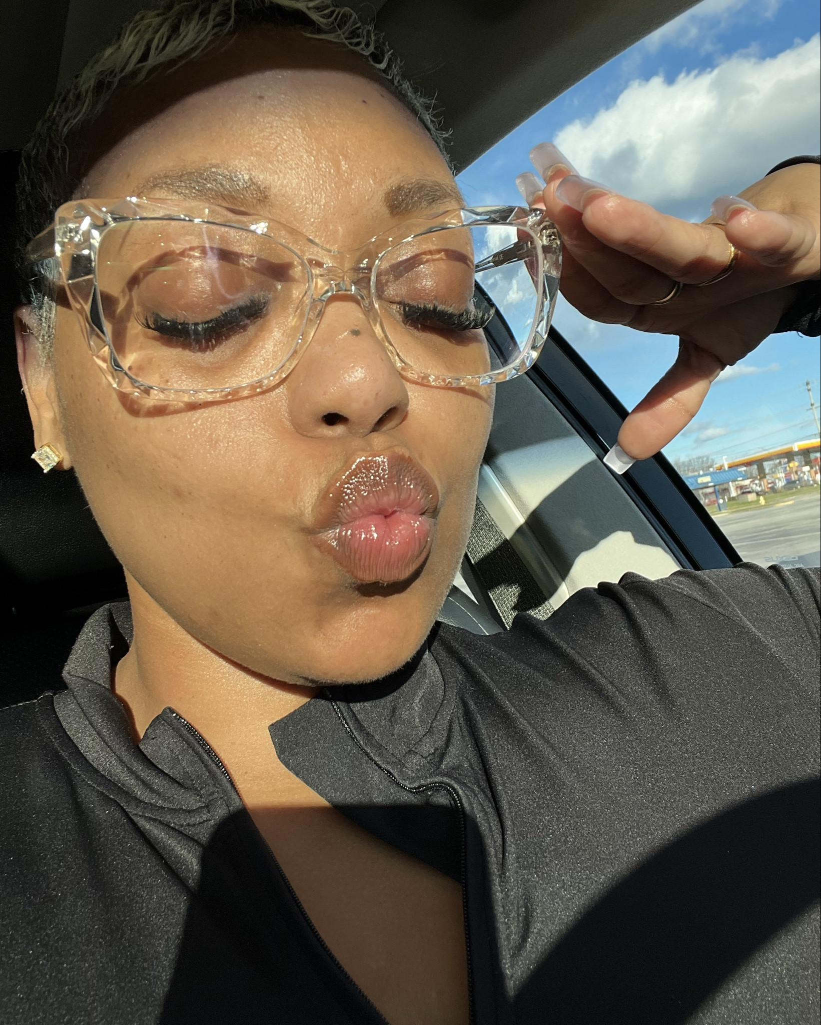 My Favorite DIY LASHES ! 

#LTKStyleTip #LTKBeauty #LTKPlusSize