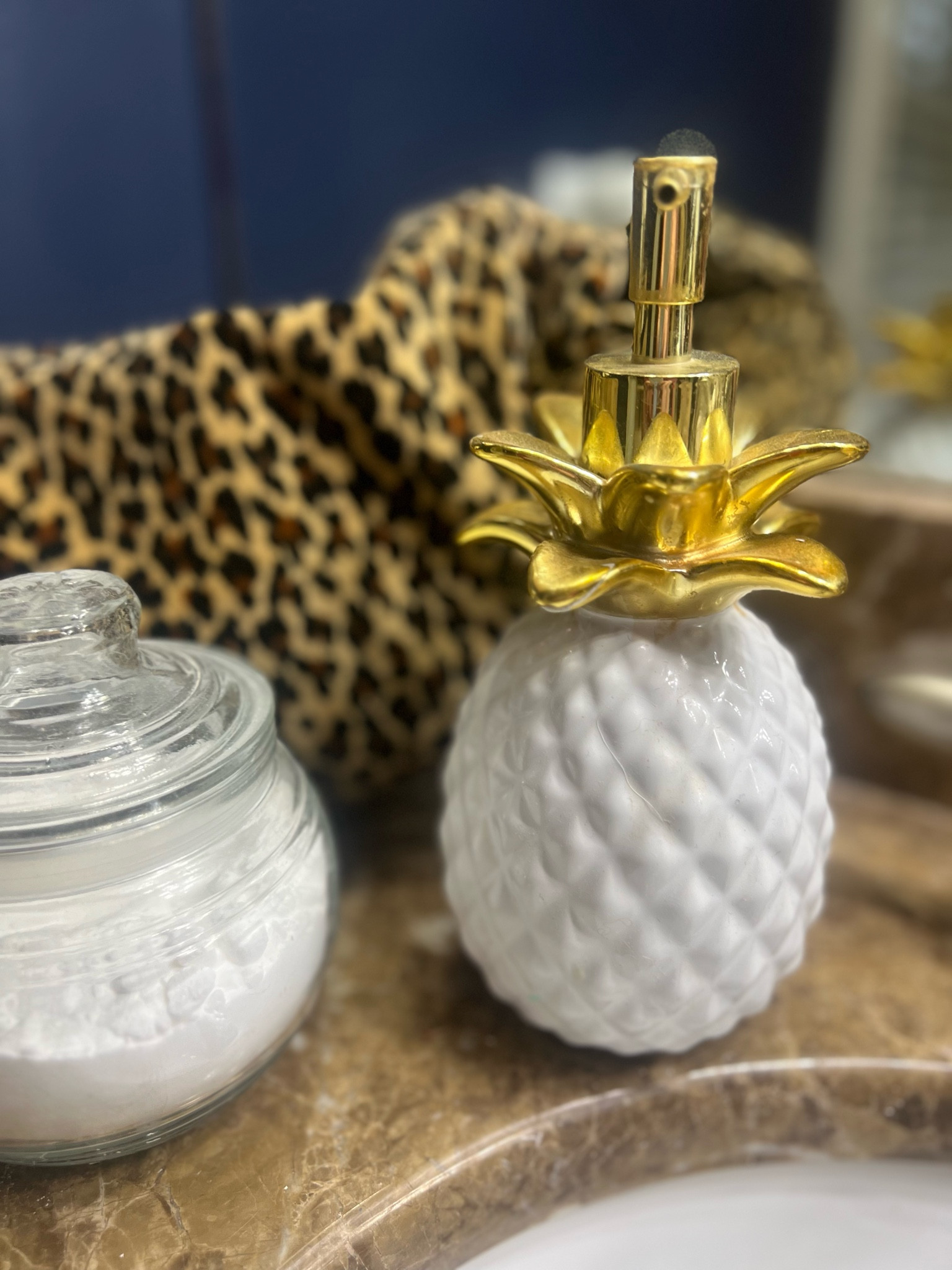 Pineapple soap dispenser 



#LTKHome #LTKStyleTip #LTKFindsUnder50