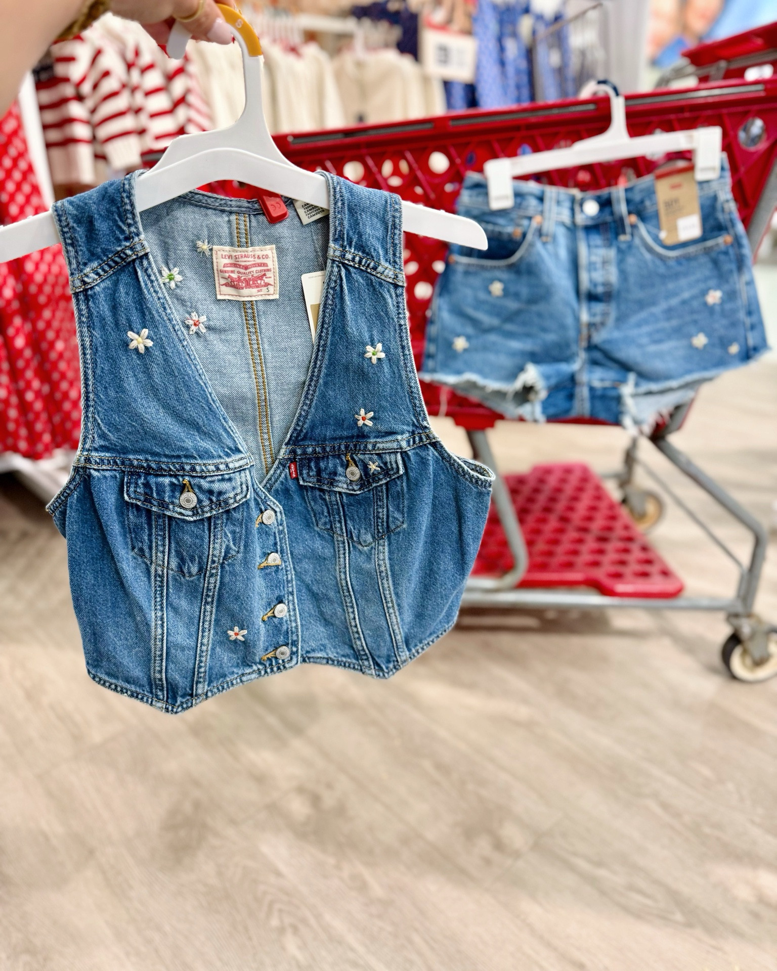 Quick @Target run 😍👉🏼

#LTKTravel #LTKSaleAlert #LTKootd