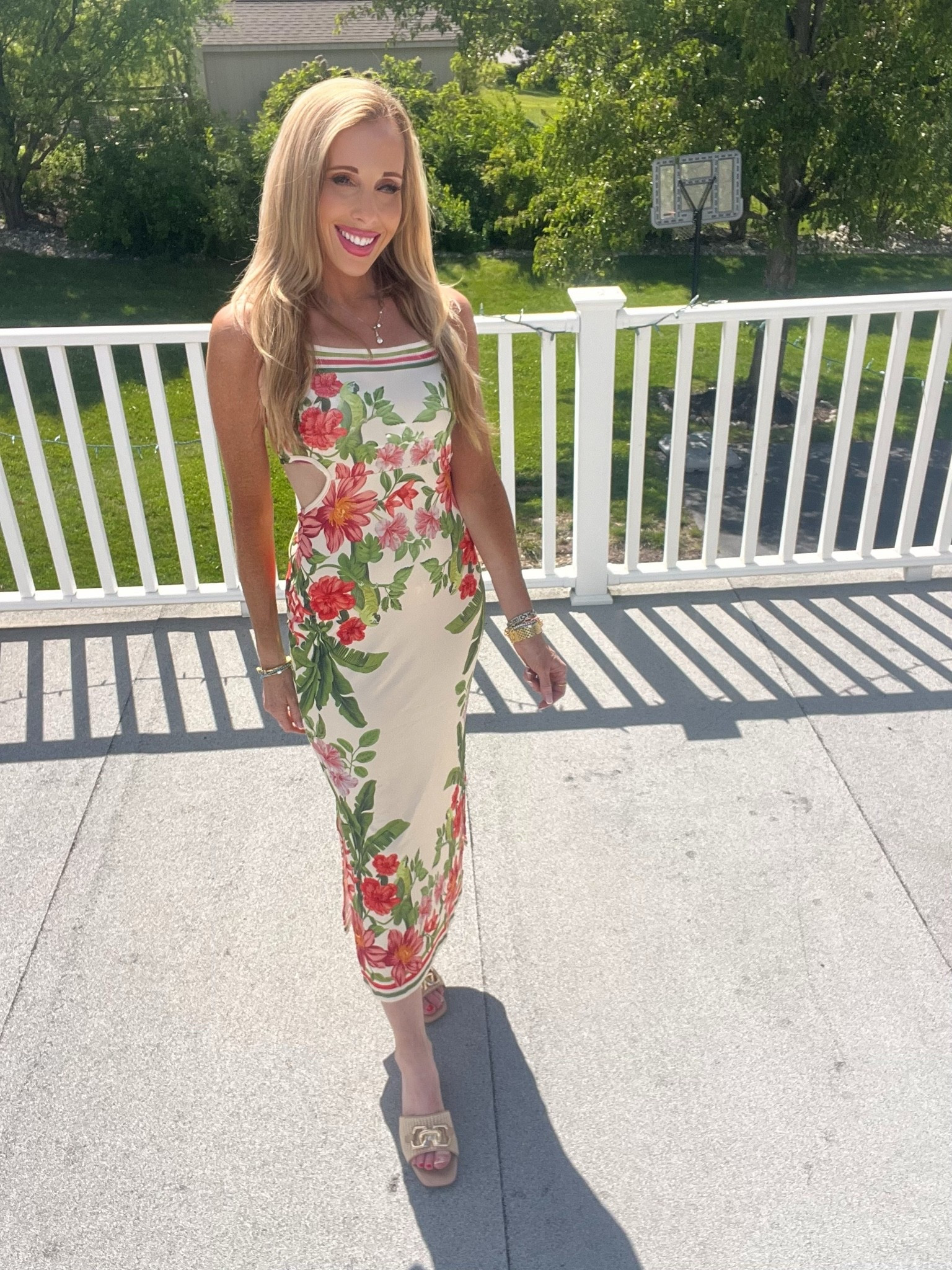 Beautiful tropical resortwear vacay summer dress 🌸🌸

#LTKdayinmylife #LTKmomlife #LTKPetite