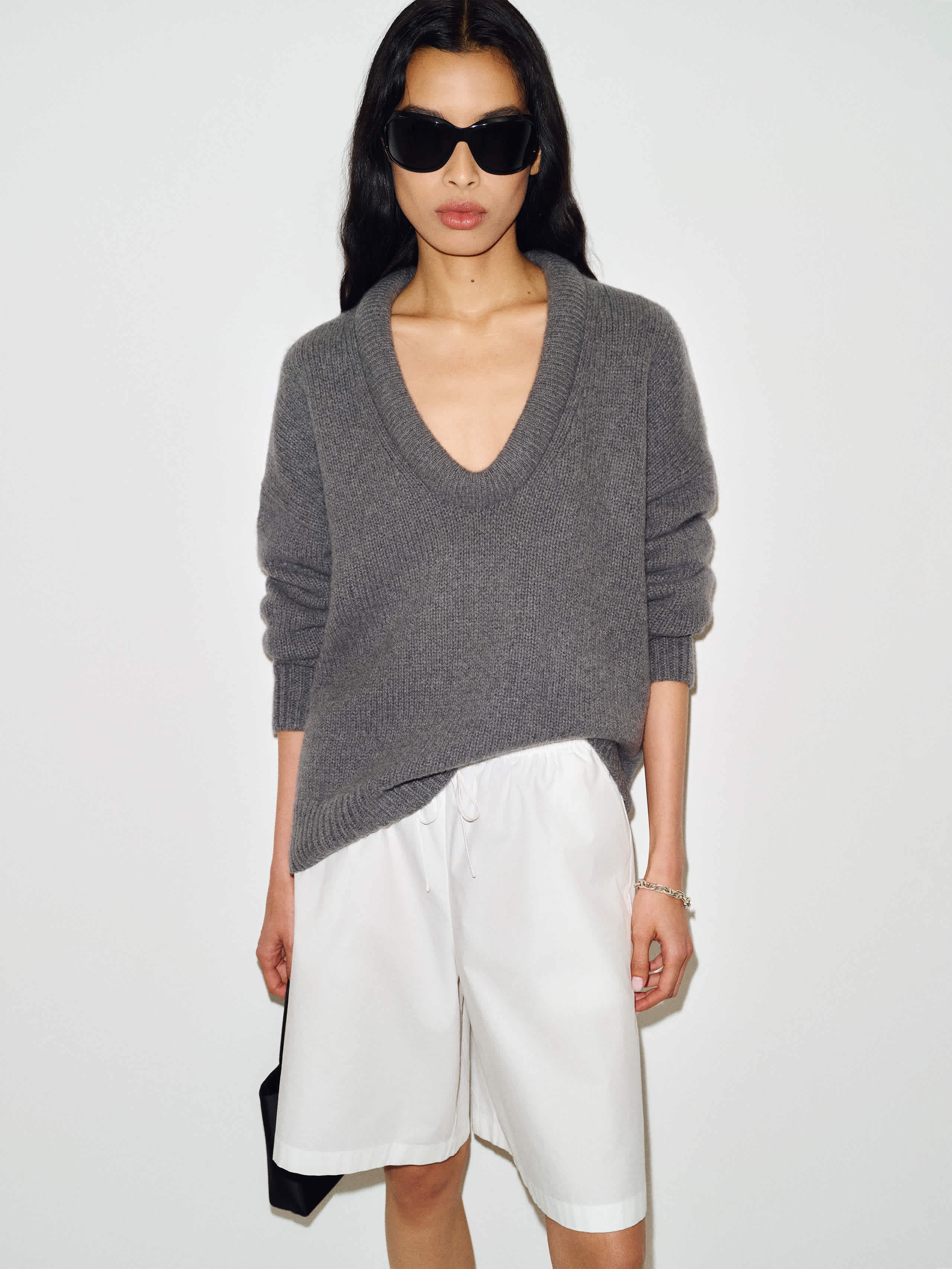 Reformation Jonie Cashmere Oversized Scoop Neck Grey XS | Reformation (Global)