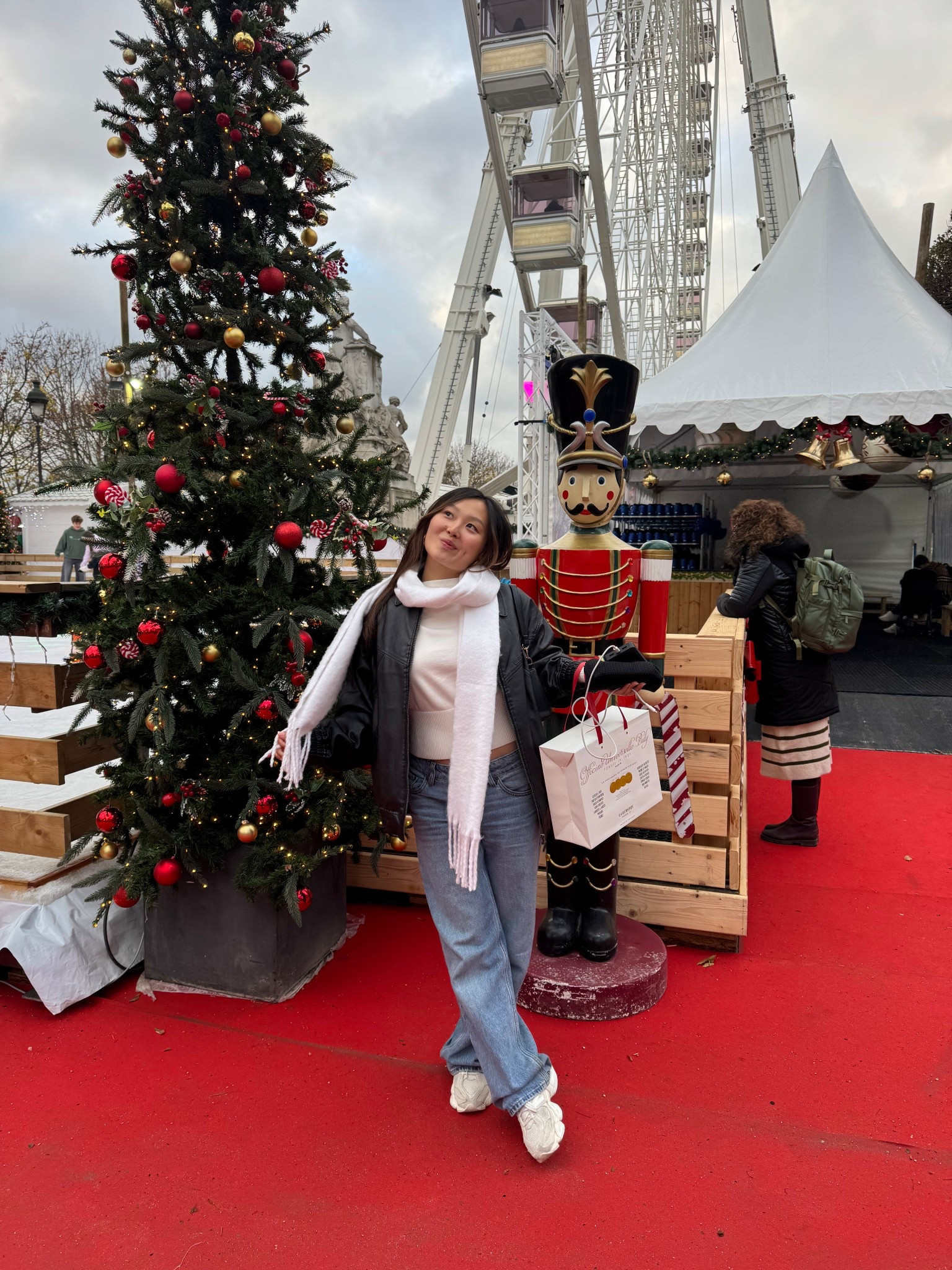 Winter in Paris ❤️

#LTKBeauty #LTKHoliday #LTKTravel