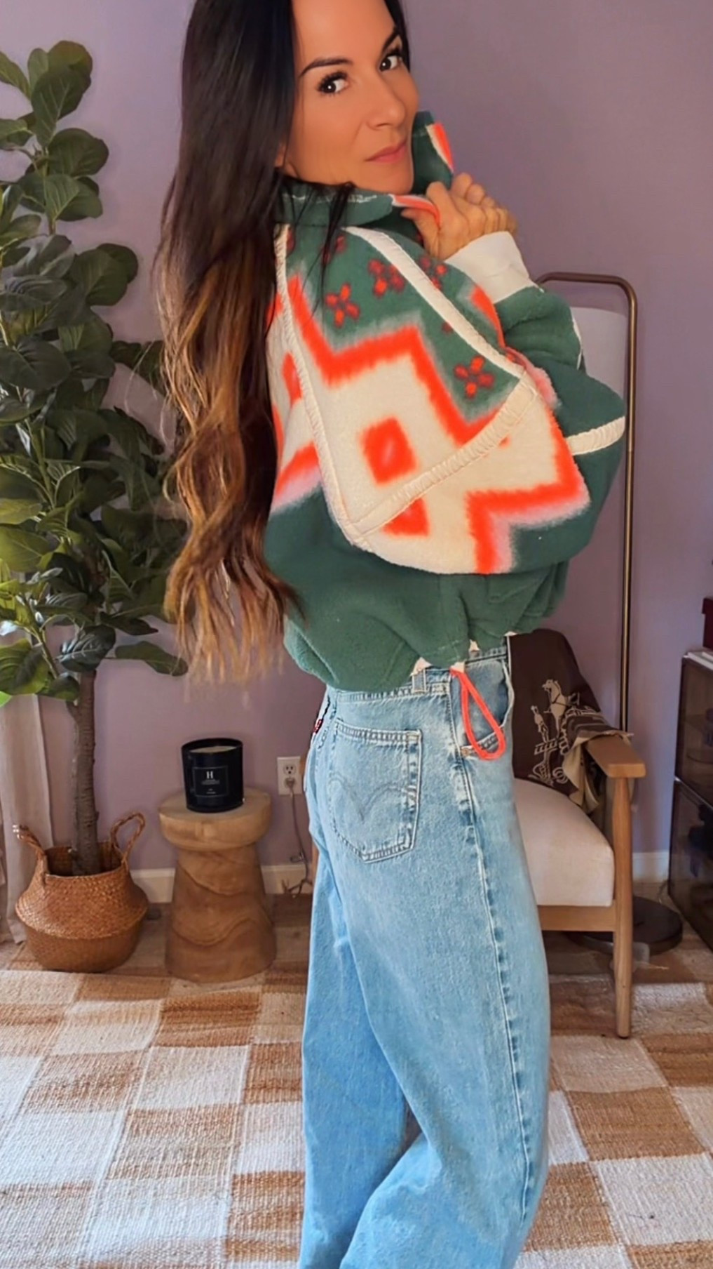 Getting ready for the day but make it cozy, casual, and still chic. This pullover has me feeling warm without trying too hard, and let’s talk about the best jeans on the planet for a second… because these Levi’s are IT. Straight-leg perfection, relaxed but flattering, and the adjustable waist?! Game. Changer. Comfortable enough for all-day wear, polished enough to leave the house feeling put together.

If it’s chilly where you are (or pretending to be chilly like Florida 😉), this is the vibe.

Wearing XS Fleece and 24 in denim 

#OOTD #FloridaCold #WinterUniform #LevisJeans #DenimObsessed #CasualChic #EverydayStyle #CozyButCool #StraightLegJeans #WardrobeStaples #NicoleColeeStyle #WhatIWore #LTKStyle #LTKDenim #LTKFinds #nicolecolee #fashionblogger #styleblogger #freepeople 



#LTKgrwm #LTKHoliday #LTKGiftGuide