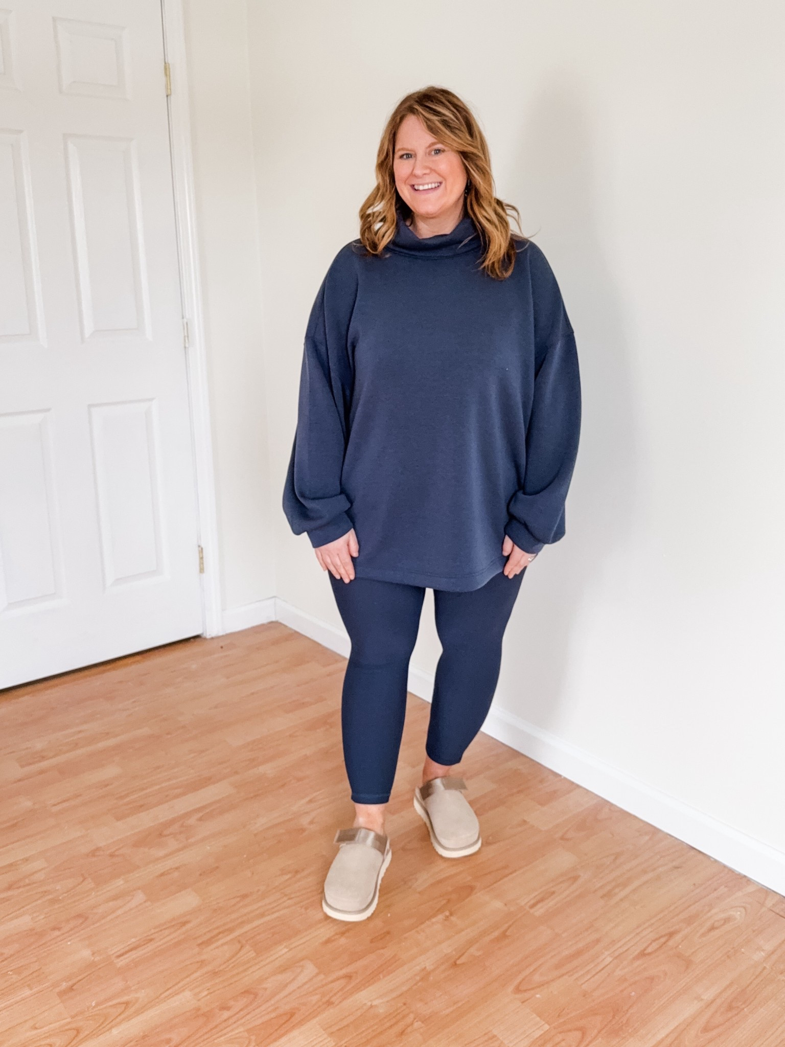 This set is the coziest and it’s 40% off today! Wearing an XL in the tunic top and an XL petite in the leggings  

#LTKMidsize #LTKActive #LTKPetite