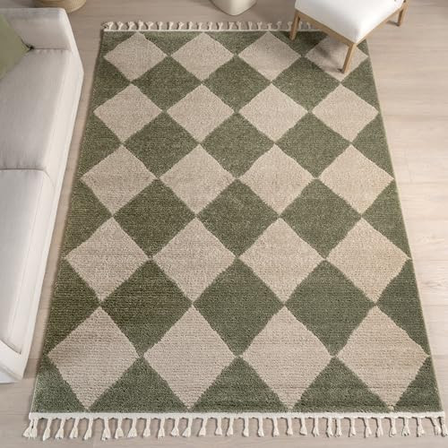 Nuloom Marissa Green/Ivory, 6'7" x 9', Diamond, Tassel, Soft and Cozy, High Traffic, Stain Resistant, Easy Clean, Durable Area Rug for Bedroom, Living Room, Dining Space, Den, Foyer, Entryway | Amazon (US)