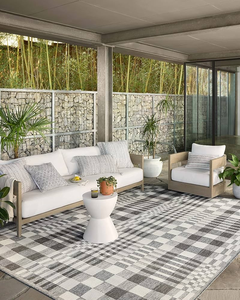 Loloi II Rainier Collection RAI-04 Ivory/Pebble 2'-2" x 3'-9" Accent Rug | Amazon (US)