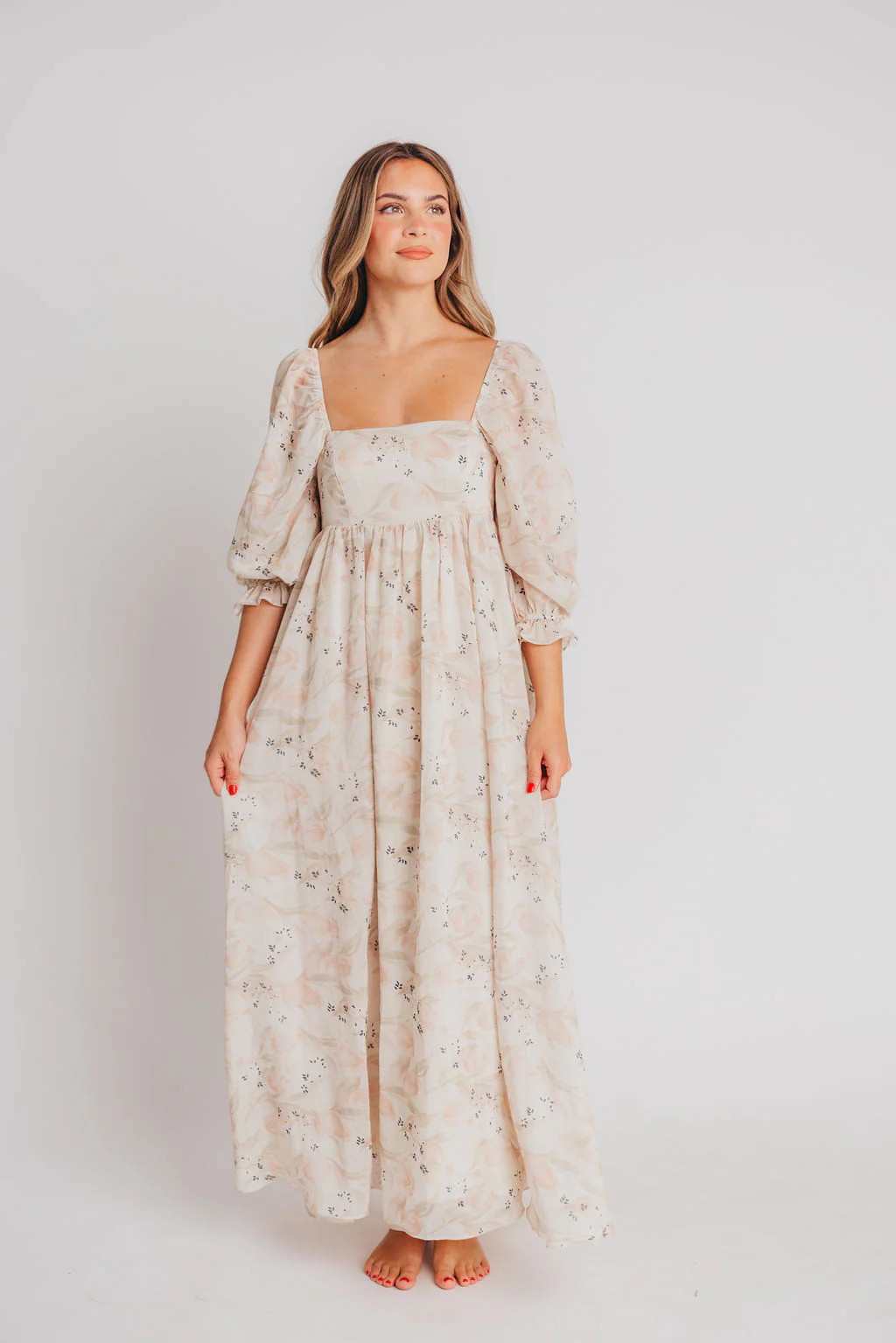 Mona Maxi Dress in Peach/Cream Floral - Bump Friendly *Pre-Order* 10/3 | Worth Collective
