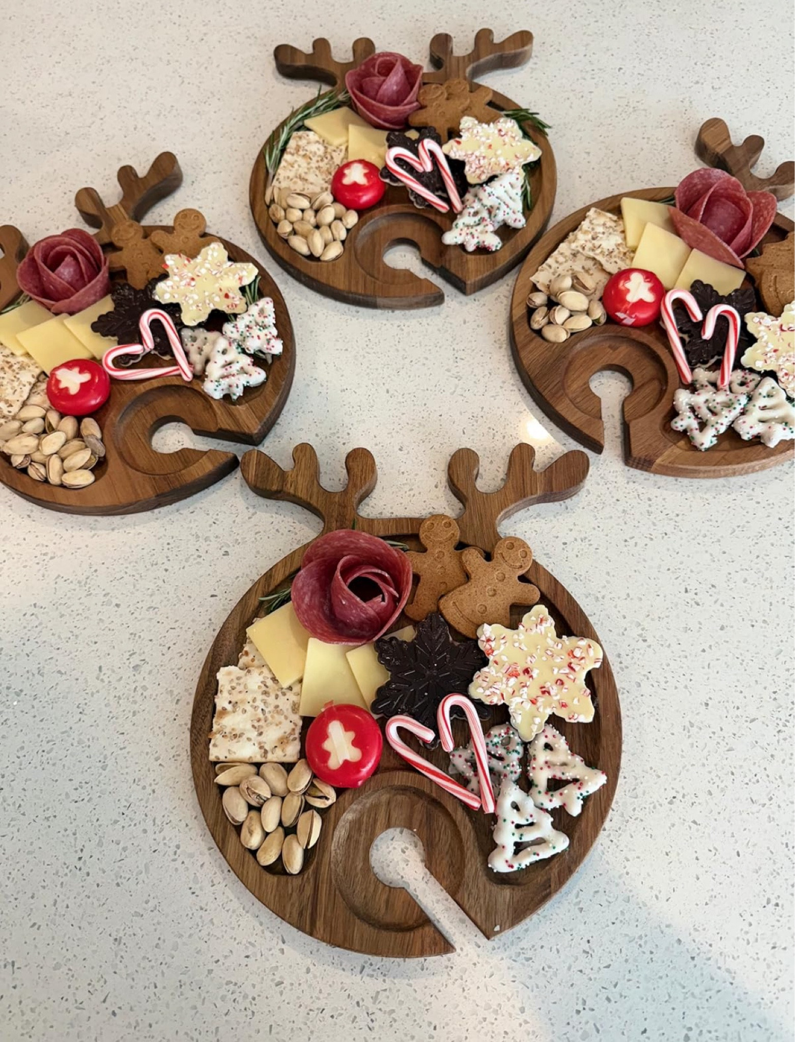 Christmas reindeer charcuterie boards 🎅 

Seasonal, festive, holidays, parties, hosting, unique, party, Christmas, Amazon, Target 

#LTKSeasonal #LTKHoliday #LTKParties