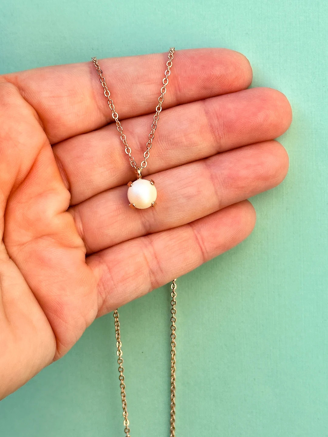 Iridescent White Pearl 8mm Necklace - Etsy | Etsy (US)