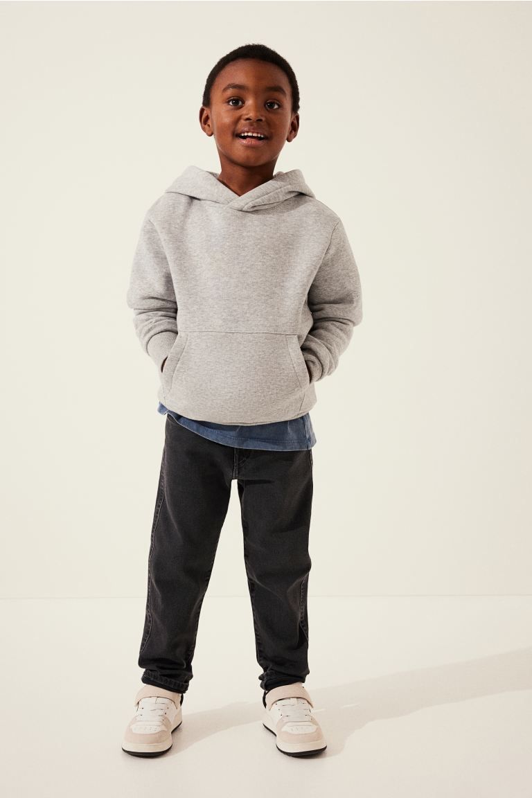 Relaxed Tapered Fit Jeans - Washed black - Kids | H&M GB | H&M (UK, MY, IN, SG, PH, TW, HK)