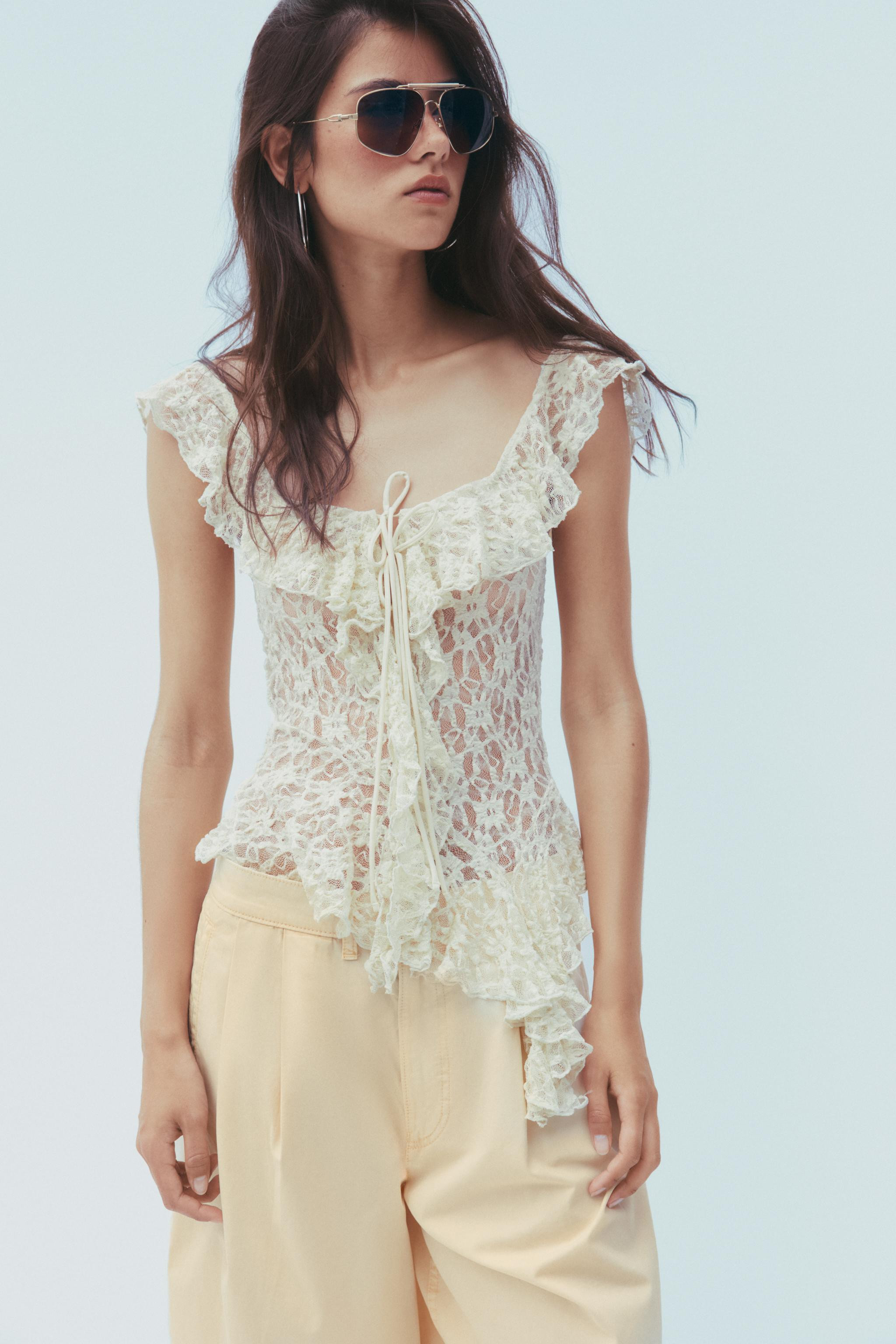 LACE RUFFLE TOP | Zara US