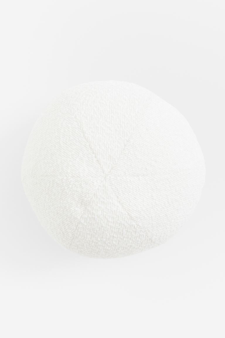 Globe-shaped cushion | H&M (UK, MY, IN, SG, PH, TW, HK)