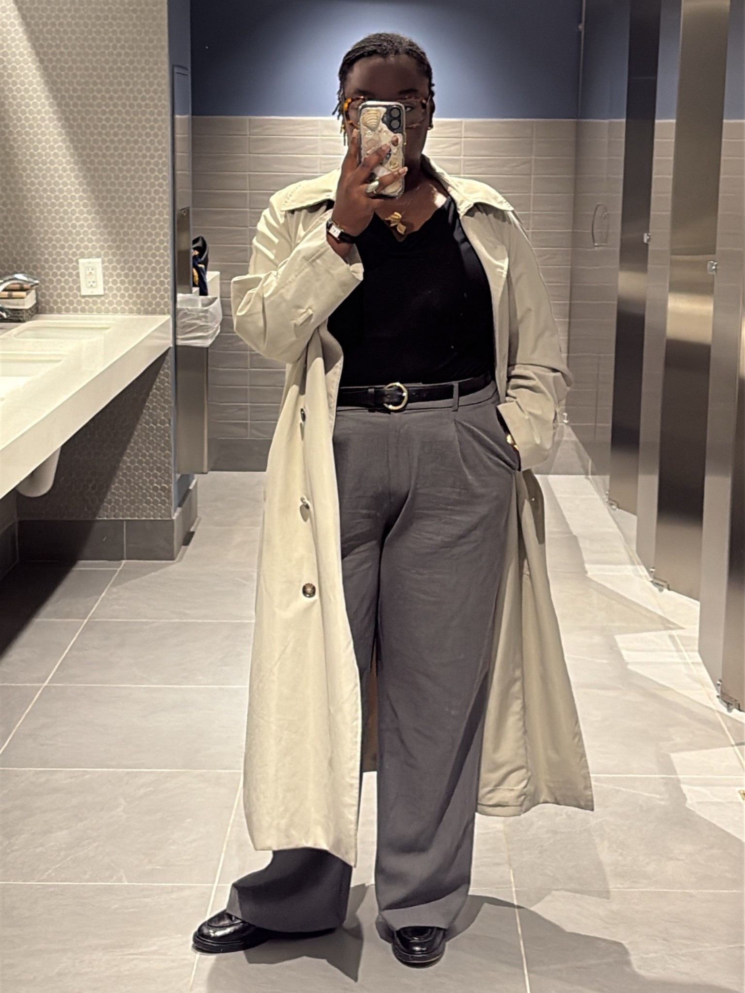 Everyone needs a neutral trench coat to make any outfit more professional 

#LTKStyleTip #LTKPlusSize #LTKWorkwear
