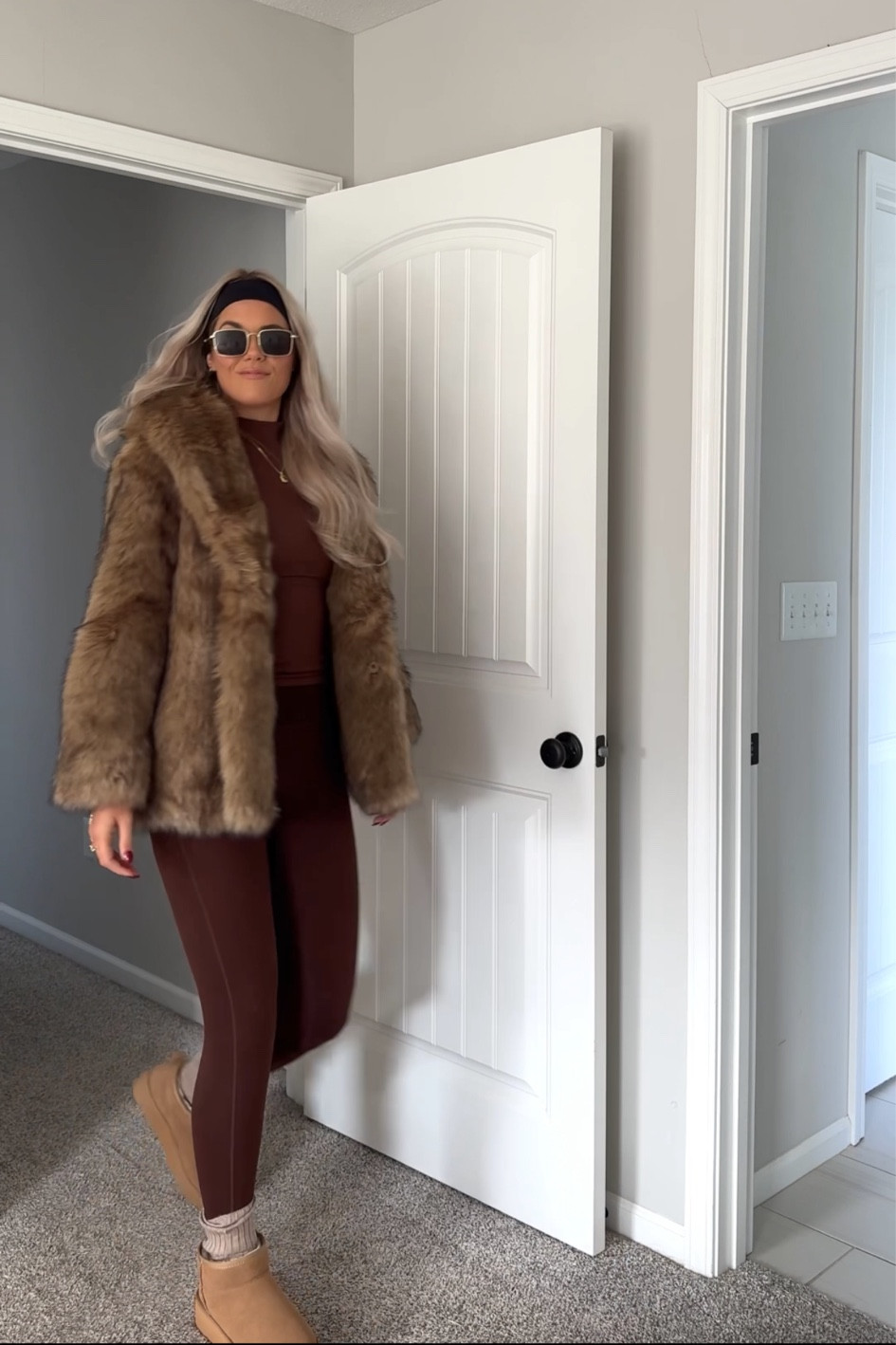 size small in top, xs in fur coat, true to size in boots, leggings are old so linking similar! 

#LTKStyleTip #LTKSeasonal #LTKHoliday