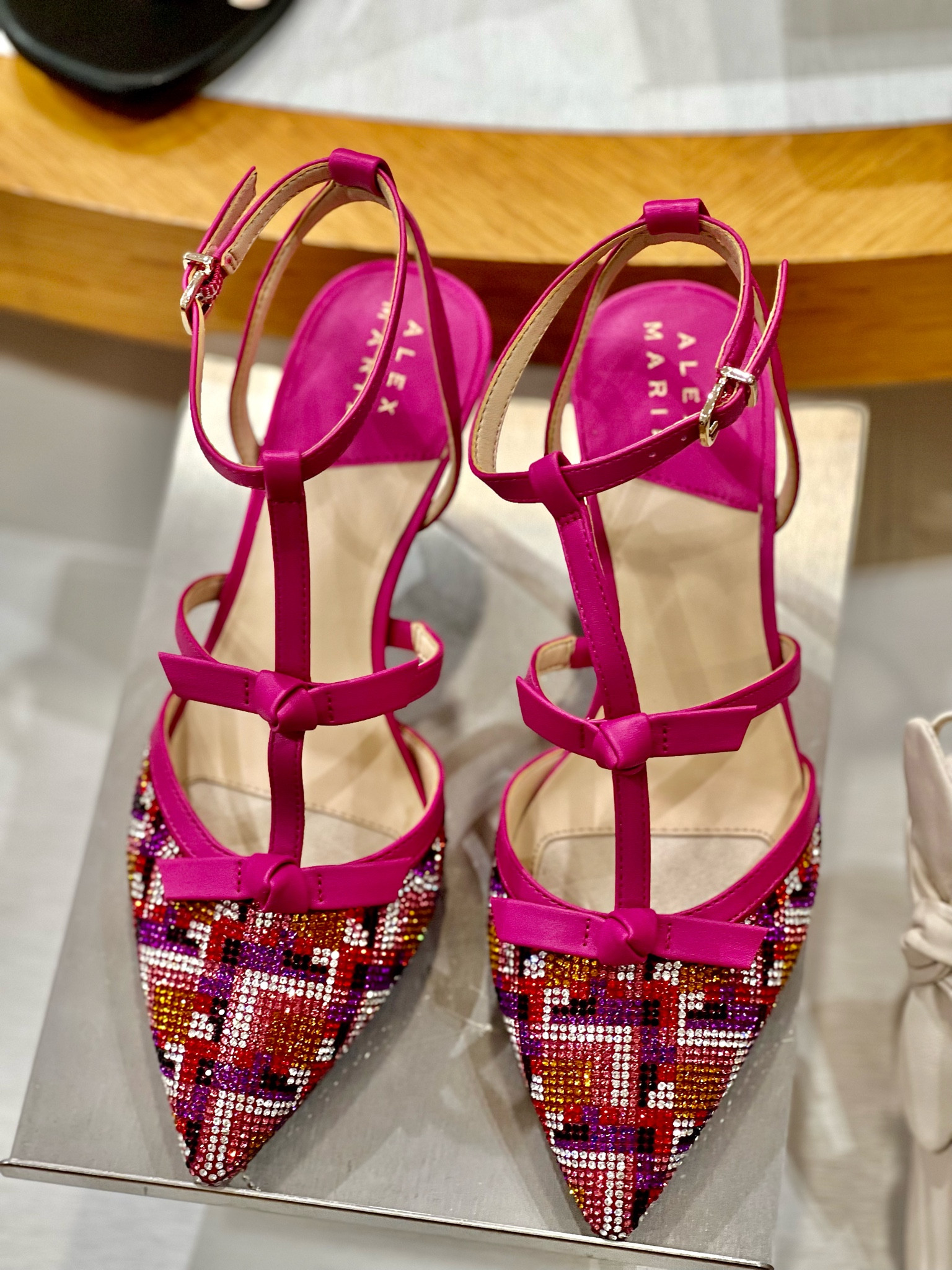 🌸These babies need a home! 


#LTKsalealert #LTKshoecrush #LTKwedding