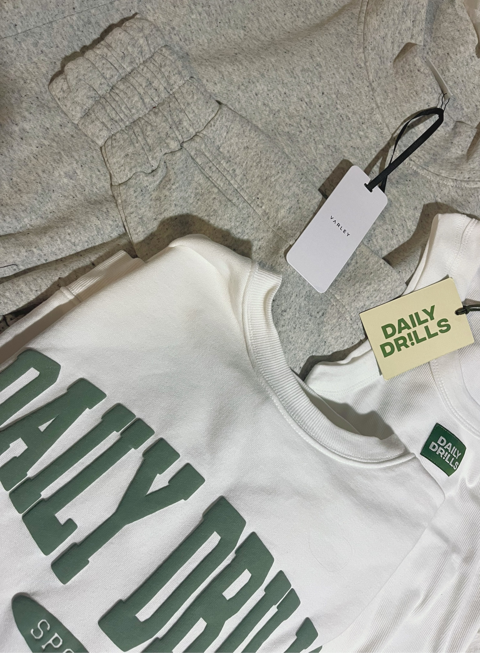 Basics you need to
#classoutfits 


#LTKActive #LTKSaleAlert #LTKFindsUnder100