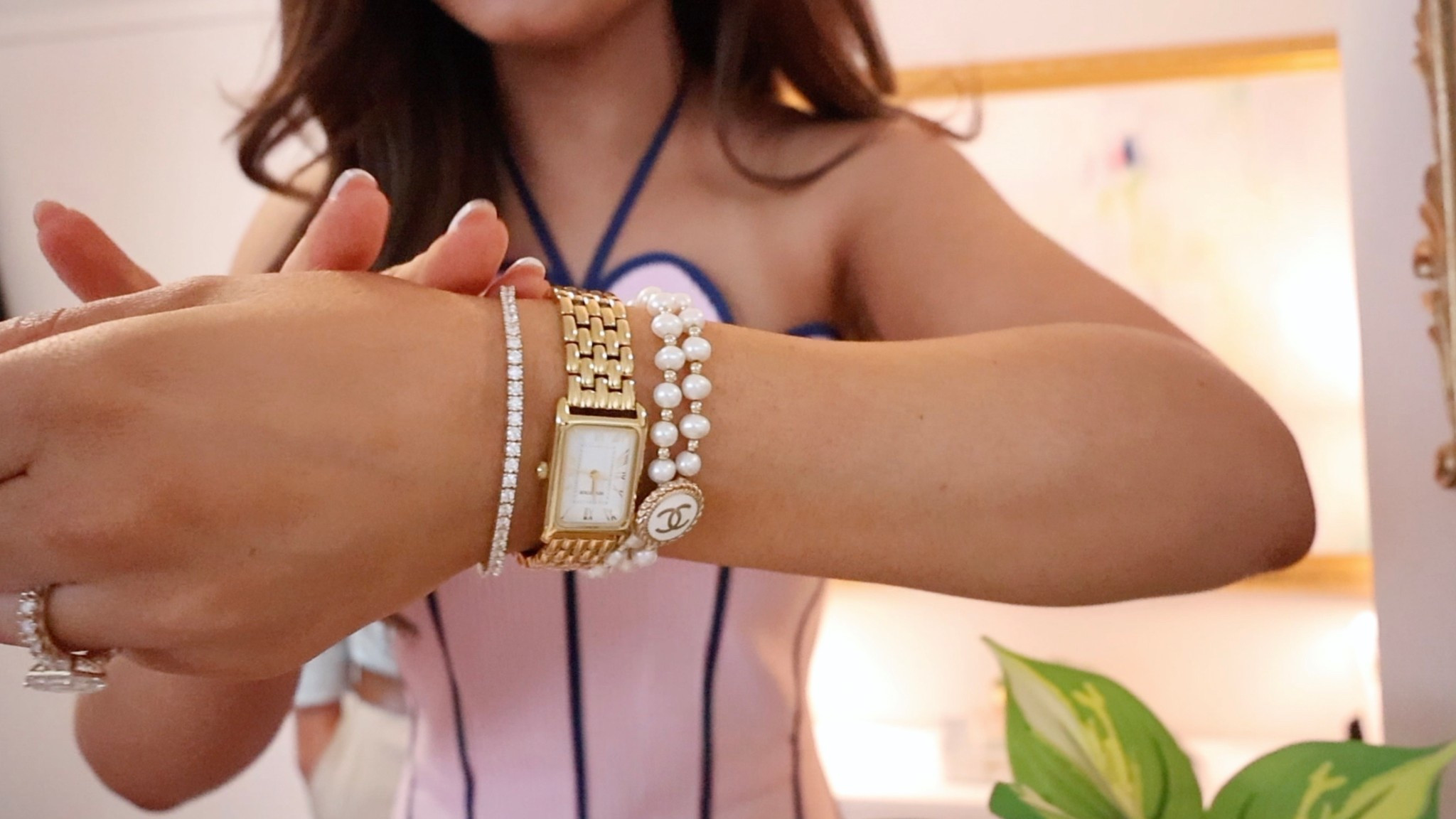 Bracelet stack✨🫶🏼 I absolutely love this gold watch and have been wearing it nonstop!

#LTKFindsUnder50 #LTKFindsUnder100