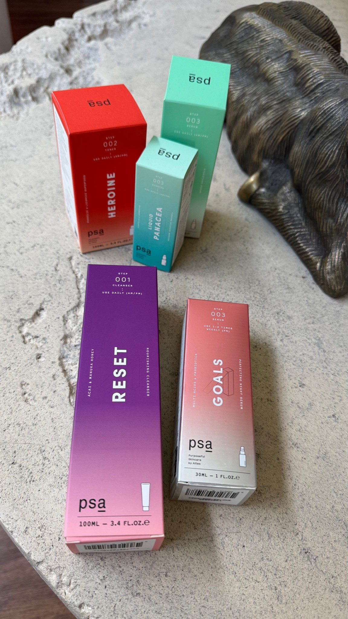 Manuka Honey Nourishing Face Cleanser for dry skin🤍 use code LTK2026 to save 10%

#LTKselfcare #LTKmomlife #LTKgrwm