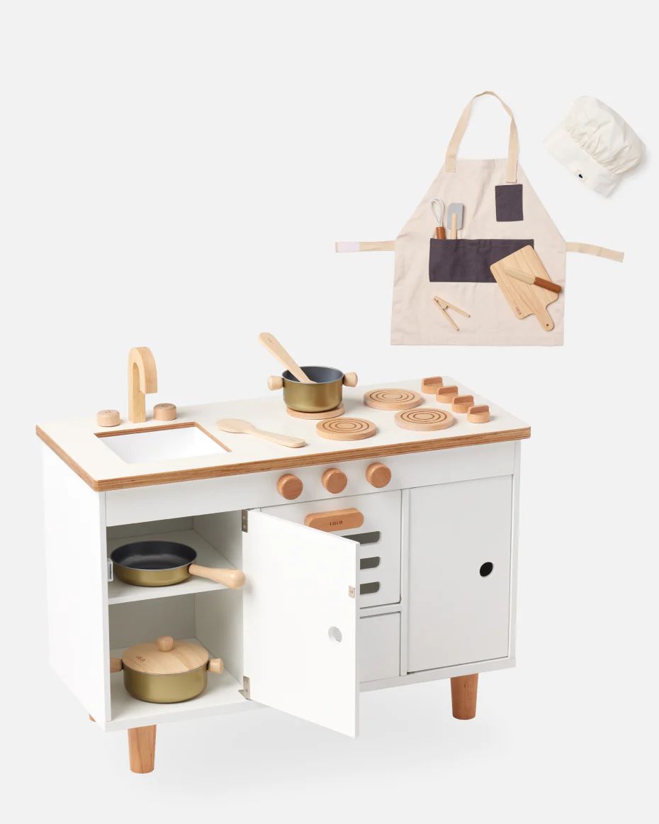 The Play Kitchen + Complete Chef Set | Lalo