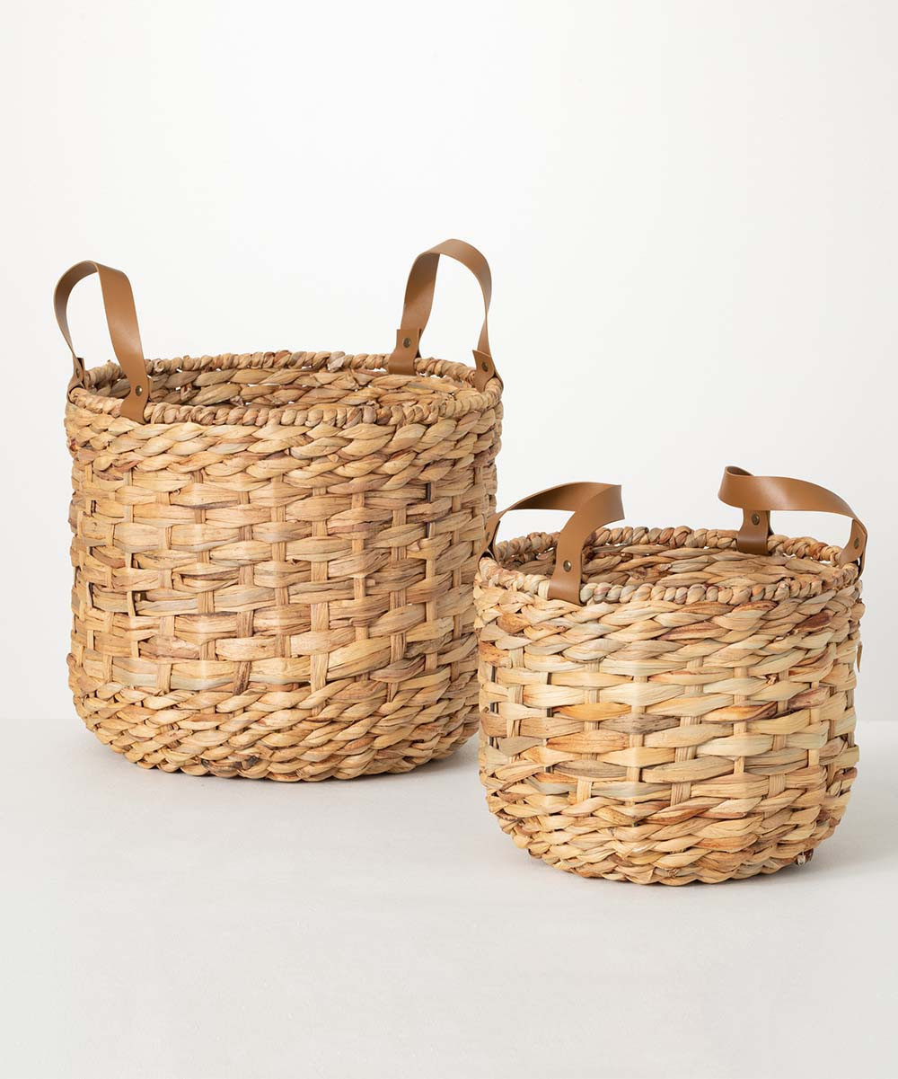 Sullivans Decor Baskets Natural - Natural Handled Woven Wicker Basket - Set of Two | Zulily