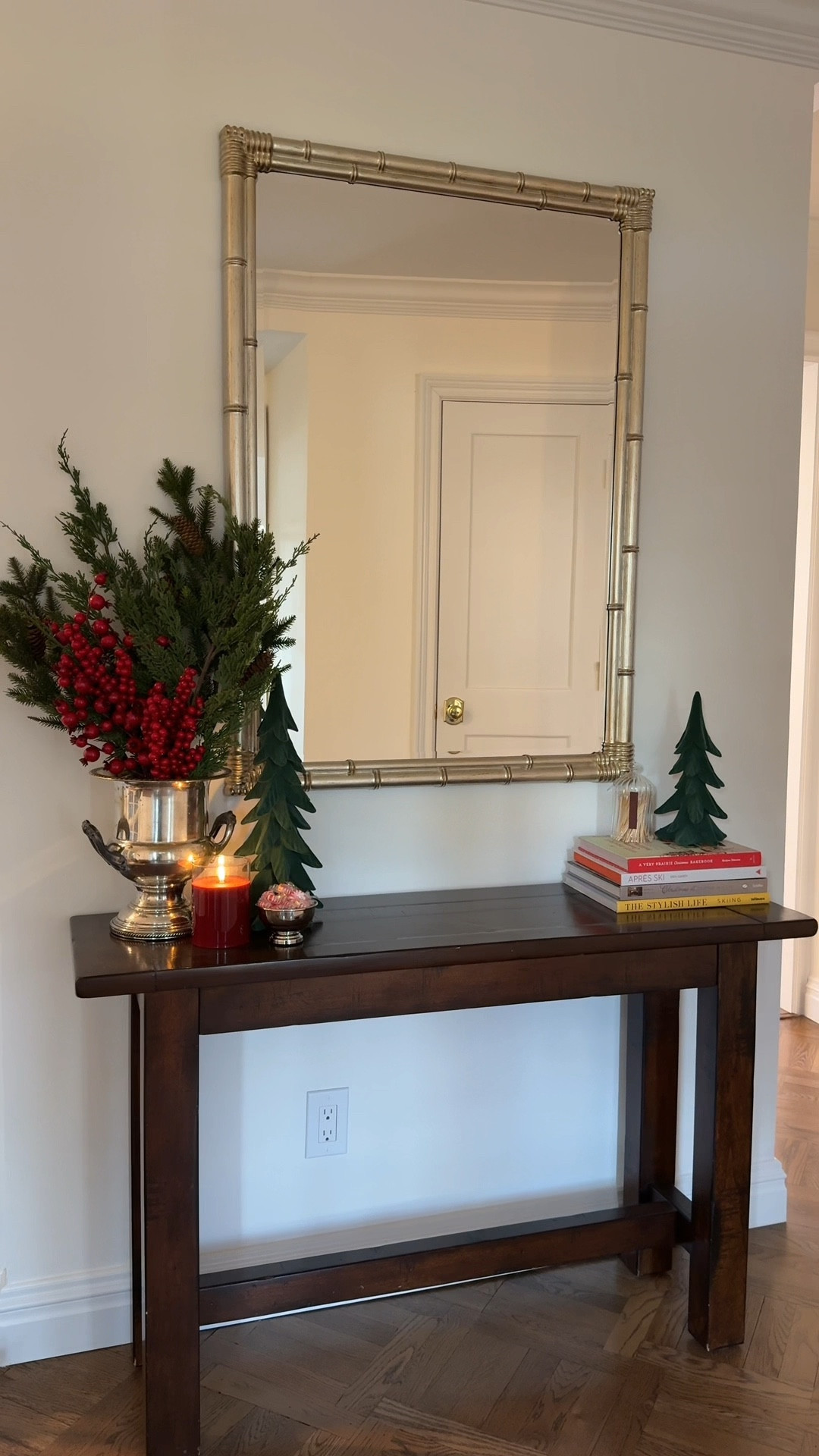 Holiday decor 
Christmas decorations 


#LTKGiftGuide #LTKdayinmylife #LTKHoliday