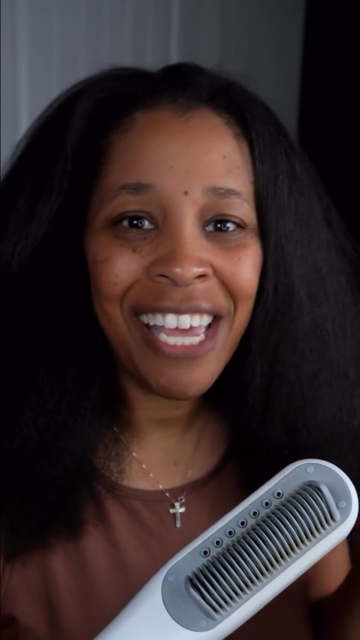 15 minute silk press? 

#naturalhair #silkpressseason #straightnatural