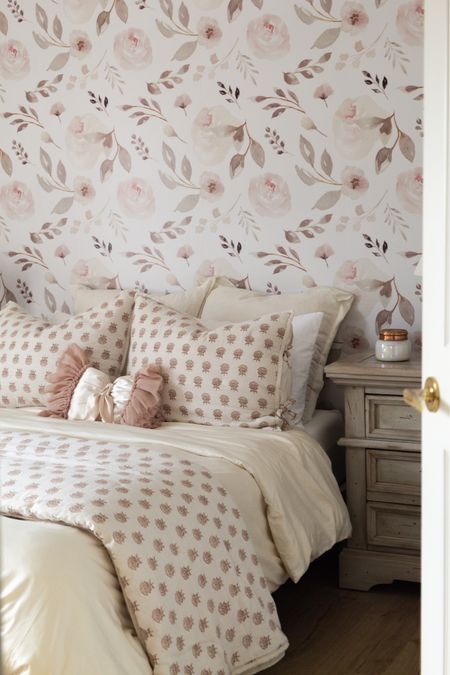 Girls Bedroom

Girl's bedroom inspiration: Make your little girl's dreams come true! Shop now to create a magical and cozy space that sparks her imagination. Transform her room into an area she loves spending time in. 

#bedroomdecor #cljsquad #amazonhome #organicmodern #homedecortips 

#LTKSeasonal #LTKGiftGuide #LTKhome