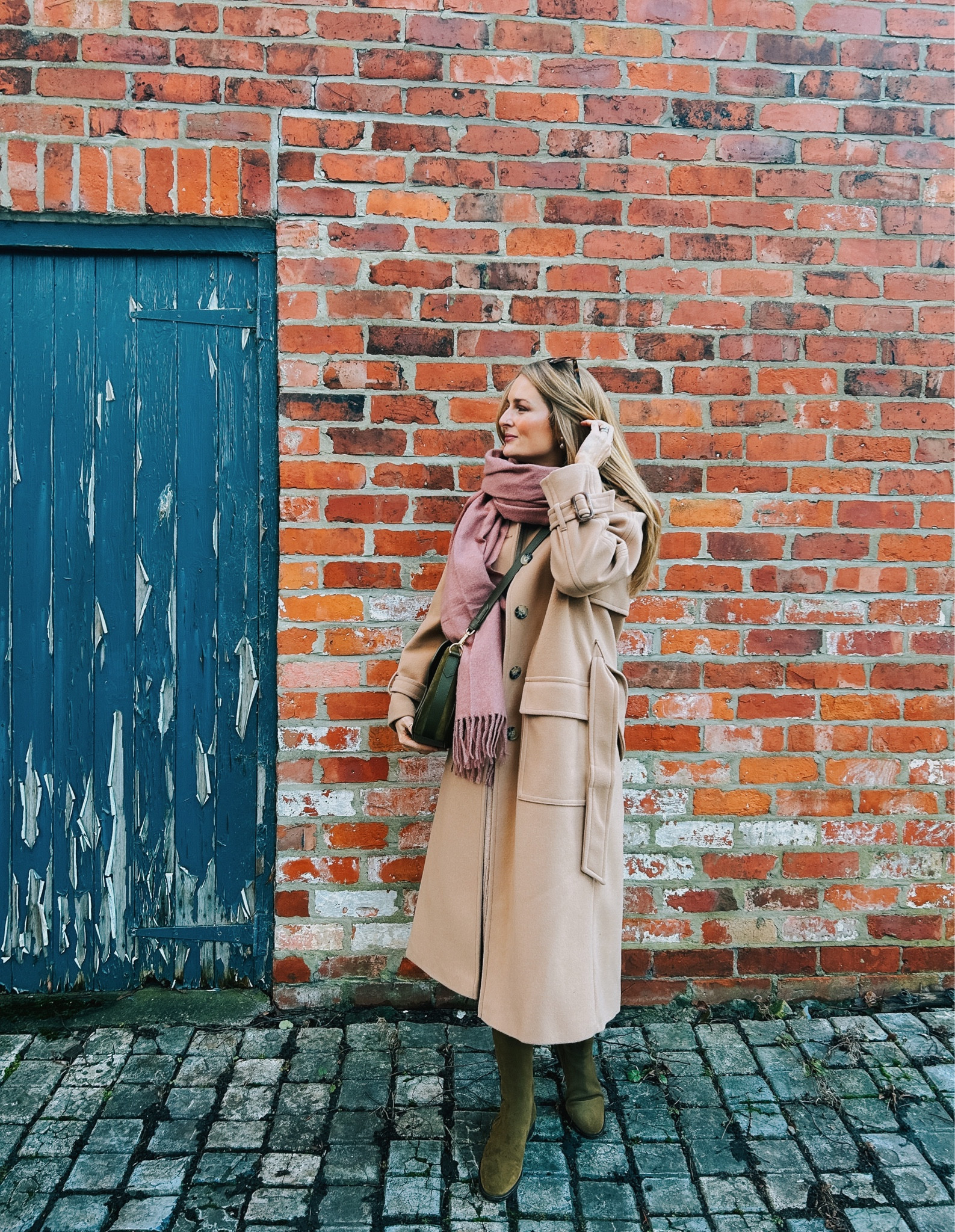Coat season trench coat crossover bag camel coat blush pink workwear 