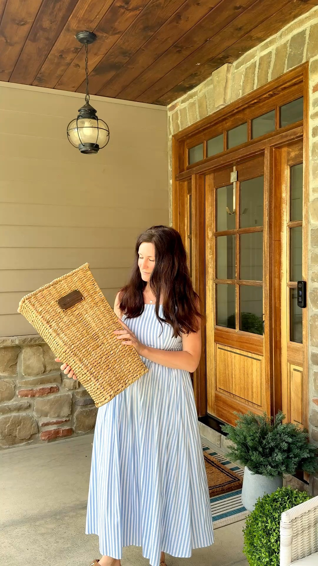 Basket with florals and flags for Memorial Day

#LTKdayinmylife #LTKSeasonal #LTKHome